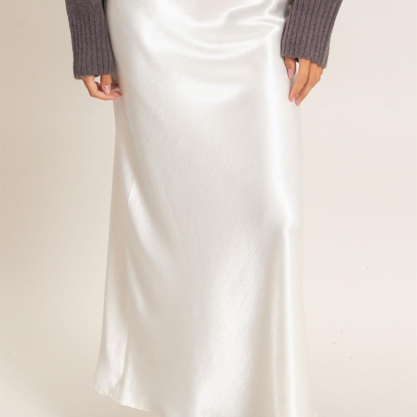 Wholesale Satin Midi Skirt Skirts DZ26C962 CREAM DOUBLE ZERO