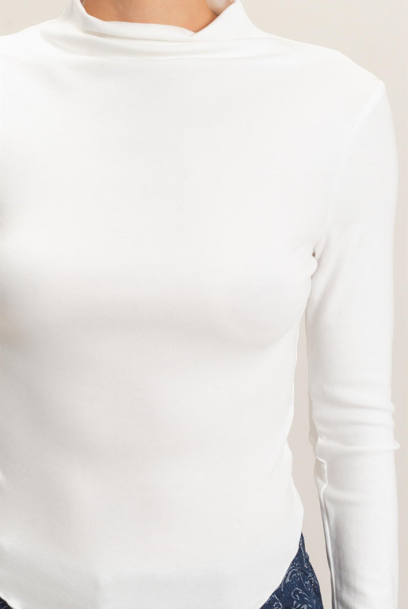 Wholesale Long Sleeve Lettuce Hem Top Clothing Tops HF26F122 IVORY HYFVE