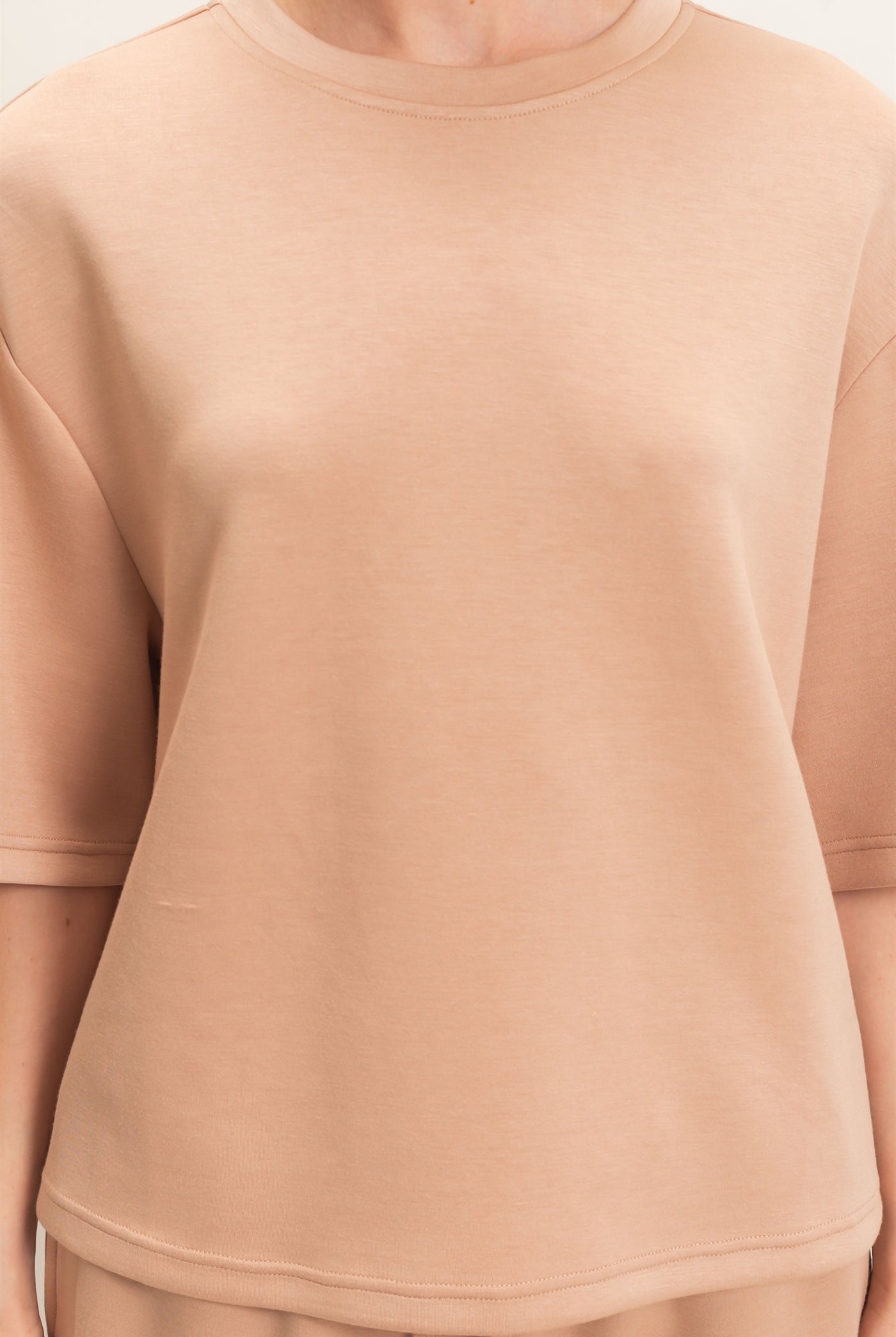 Wholesale Loose Fit Crew Neck Short Sleeve Top Clothing Tops DZ26C965 DARK TAUPE DOUBLE ZERO