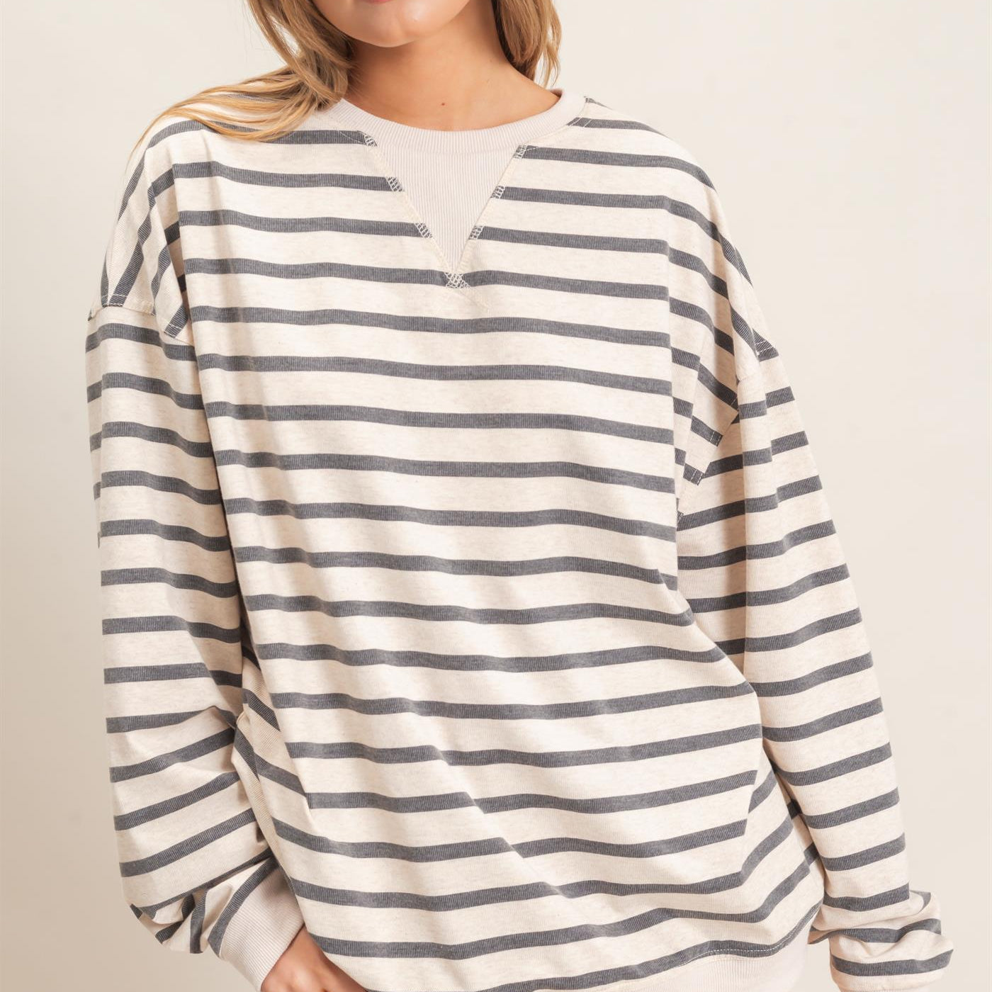 Wholesale Striped Long Sleeve Pullover Sweatshirts HF26F077 GRAY/ECRU HYFVE