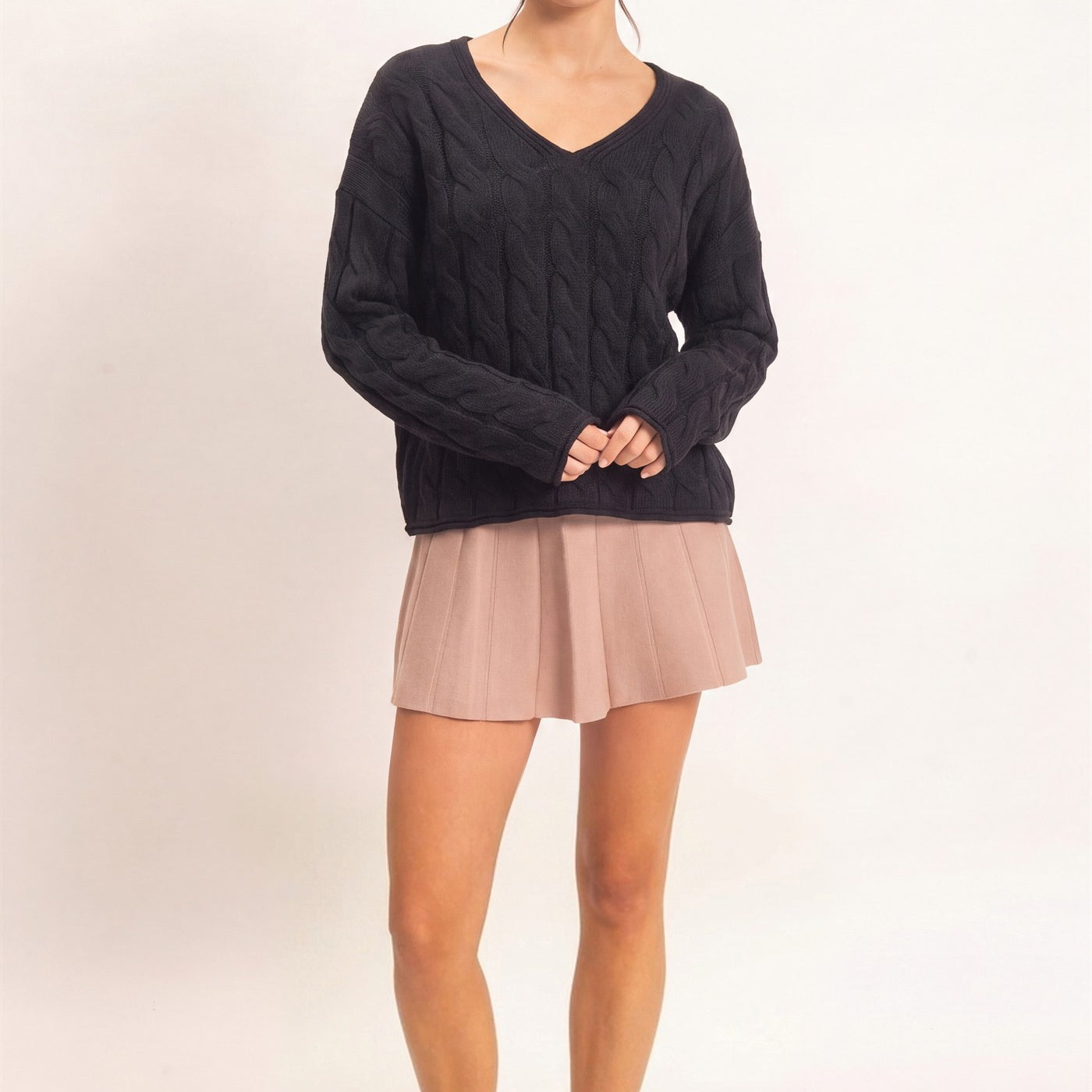Wholesale Cable Knit V-Neck Sweater Sweaters DZ26E087 BLACK DOUBLE ZERO