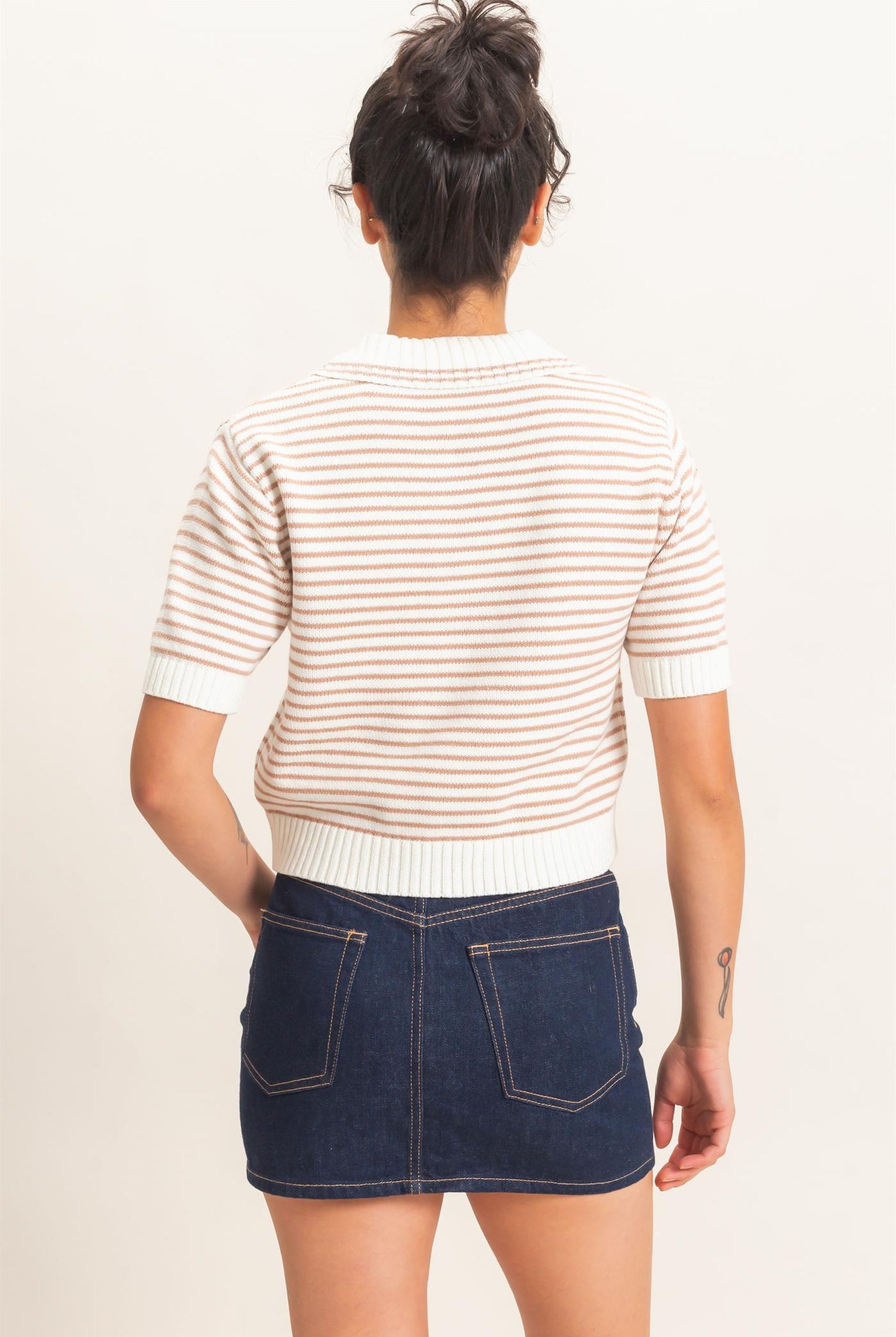 Wholesale Striped Short Sleeve Collar Knit Top Clothing Tops DZ26E261 DARK TAUPE DOUBLE ZERO