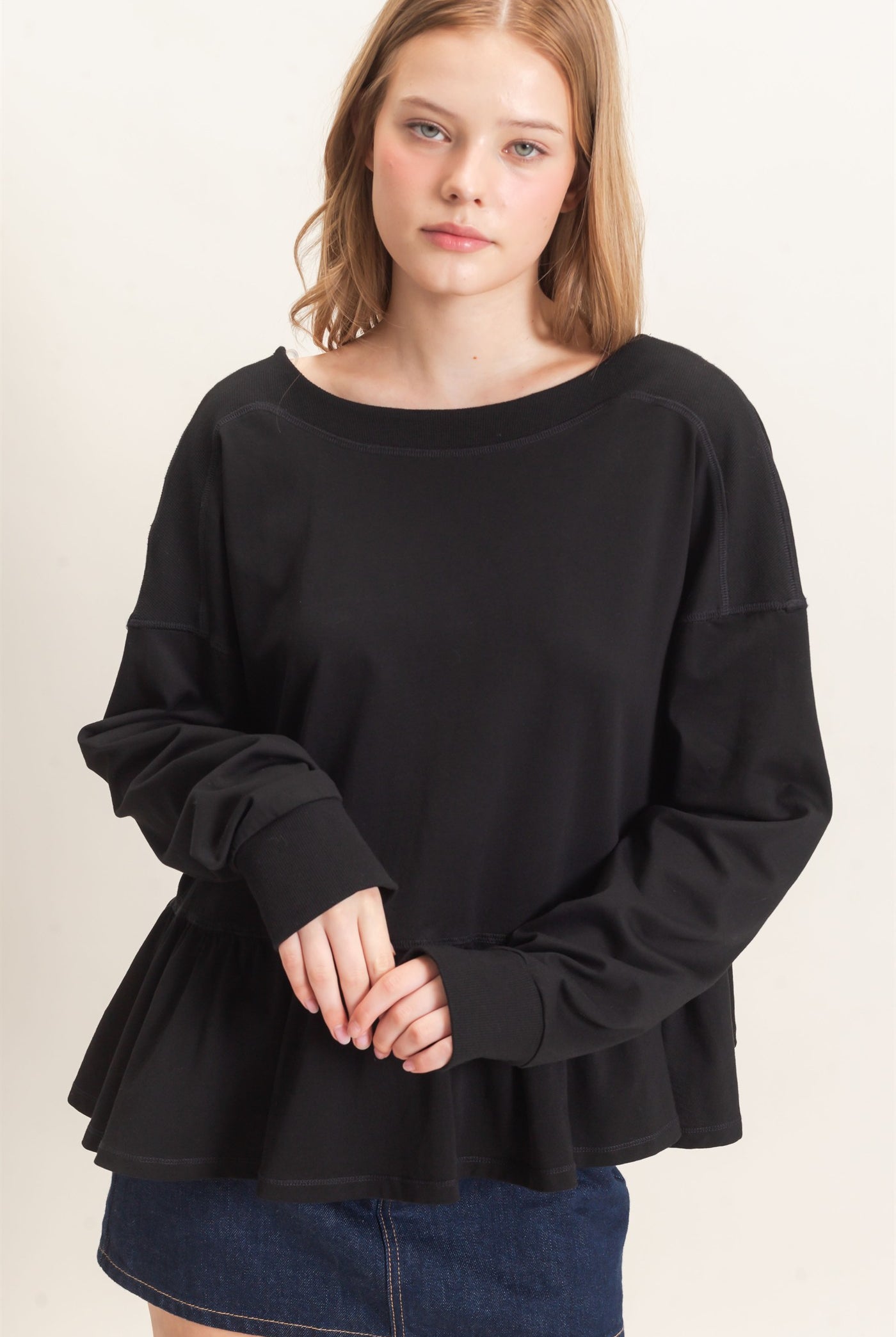 Wholesale Ruffled Hem Long Sleeve Top Clothing Tops HF26E065 BLACK HYFVE