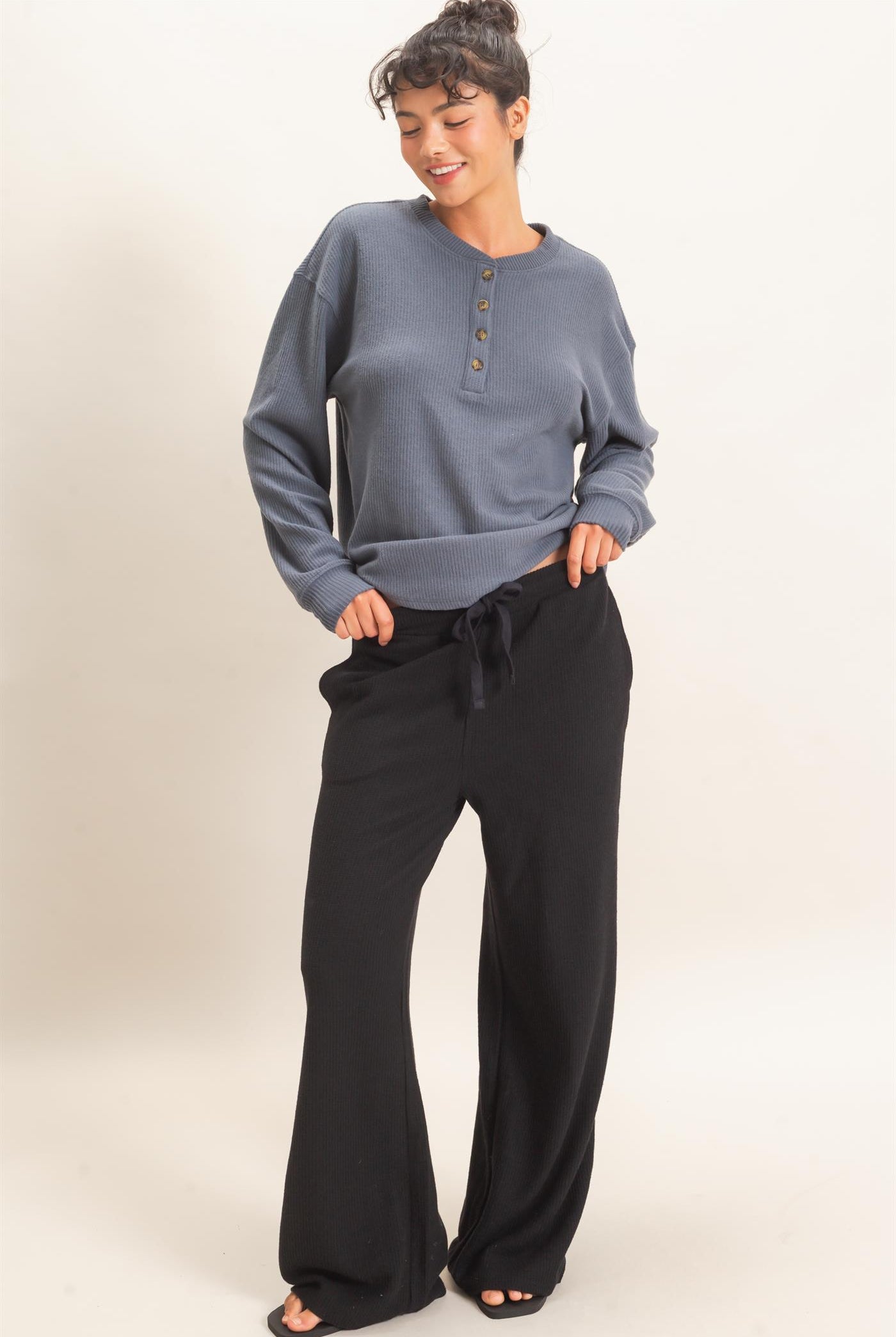 Wholesale Brushed Waffle Drawstring Pants Pants DZ26F313 BLACK DOUBLE ZERO