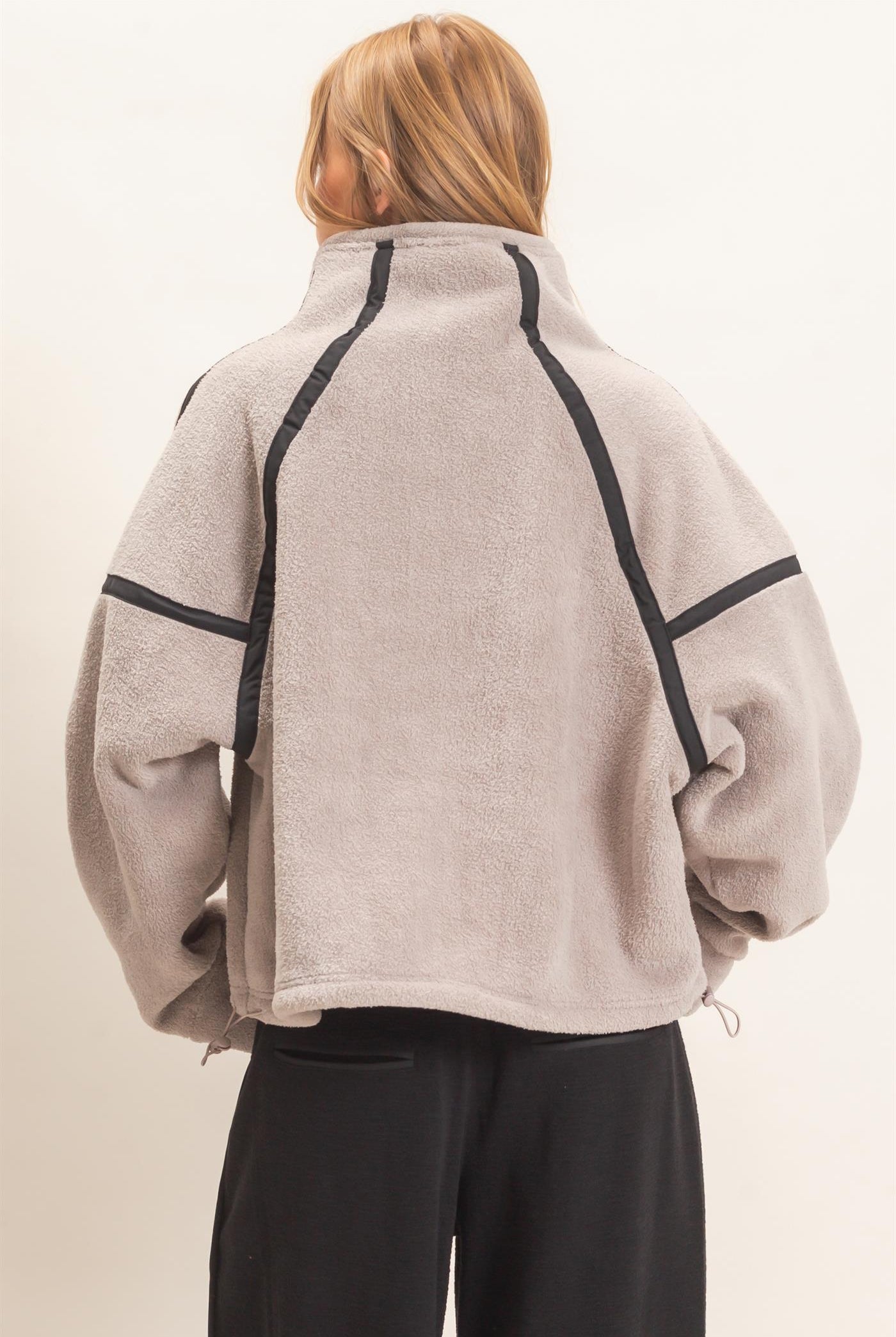 Wholesale Contrast Trim Half-Zip Fleece Pullover Outerwear HF26F206-D GRAY HYFVE