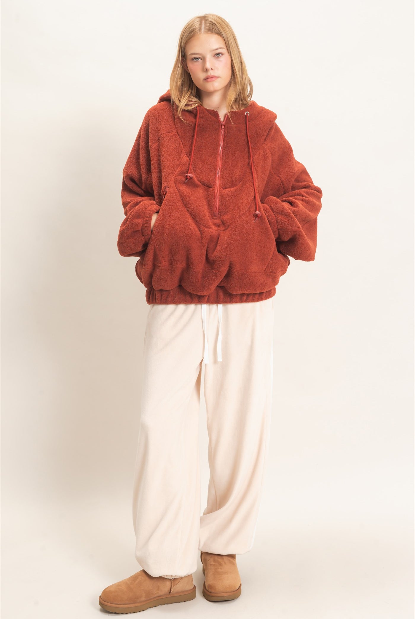 Wholesale Drawstring Waist Jogger Pants Joggers HF26E424-D CREAM HYFVE