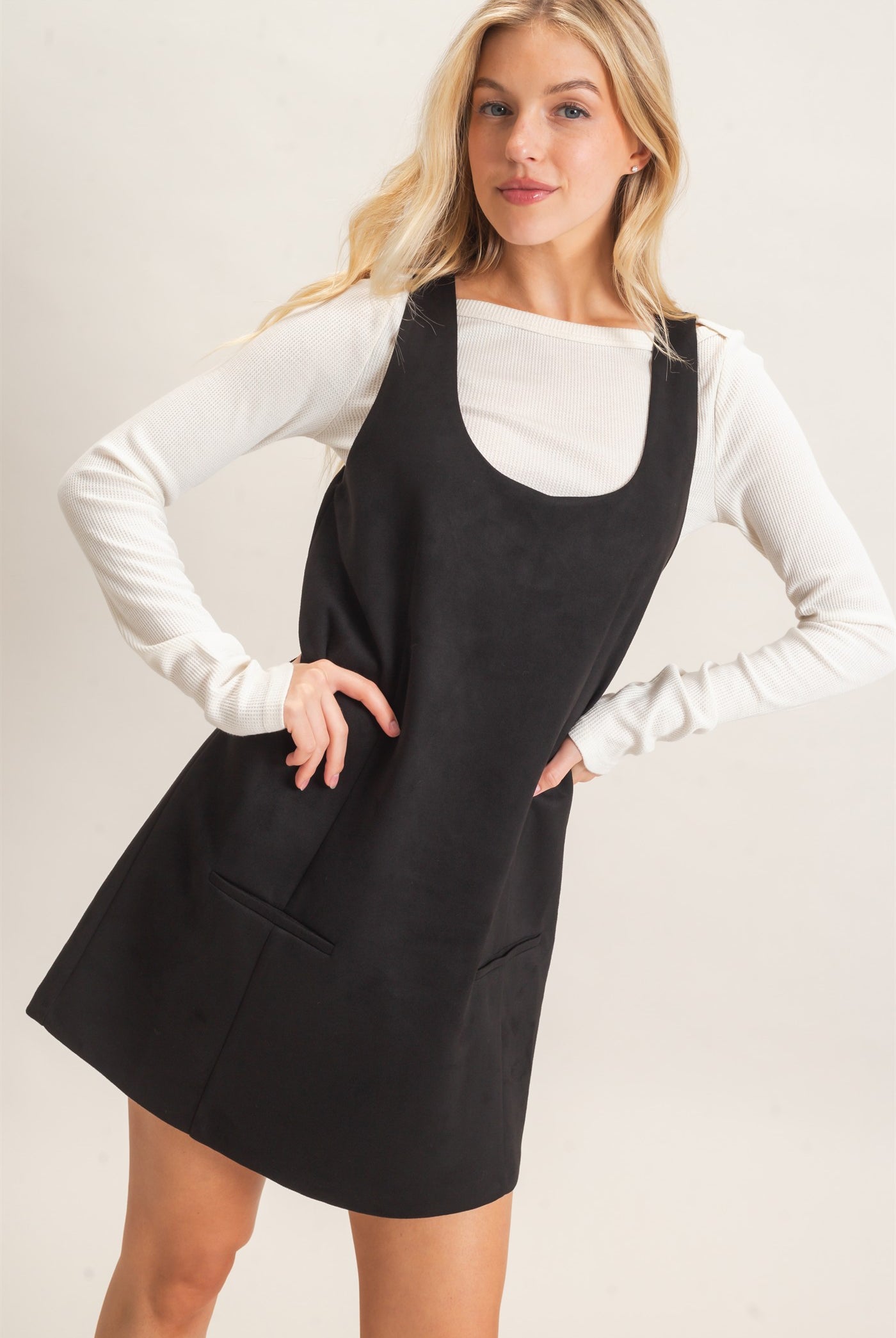 Wholesale Sleeveless Suede Mini Dress Dresses HF26F219 BLACK HYFVE
