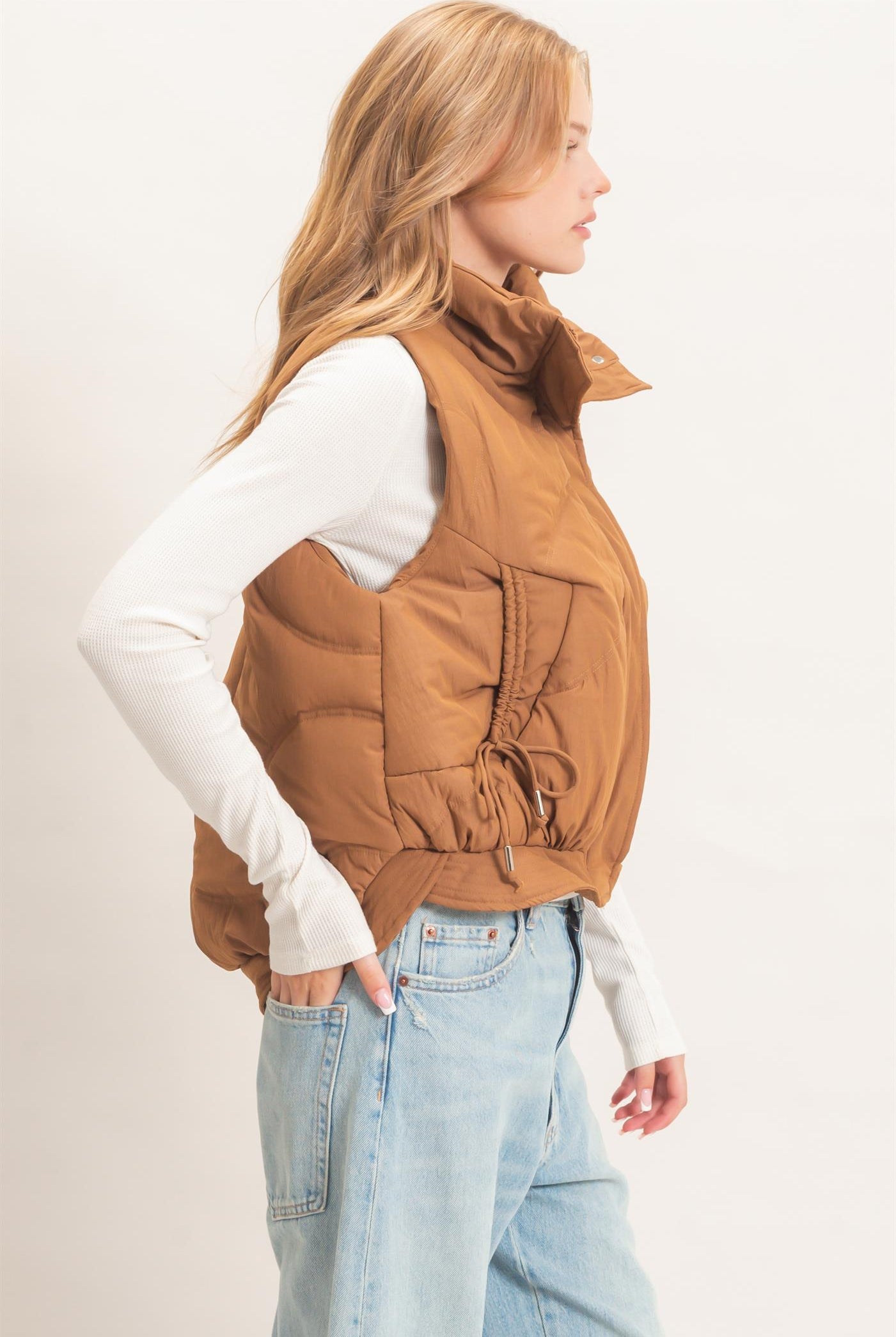 Wholesale Quilted Funnel Neck Puffer Vest Vests HF26F168 BROWN HYFVE