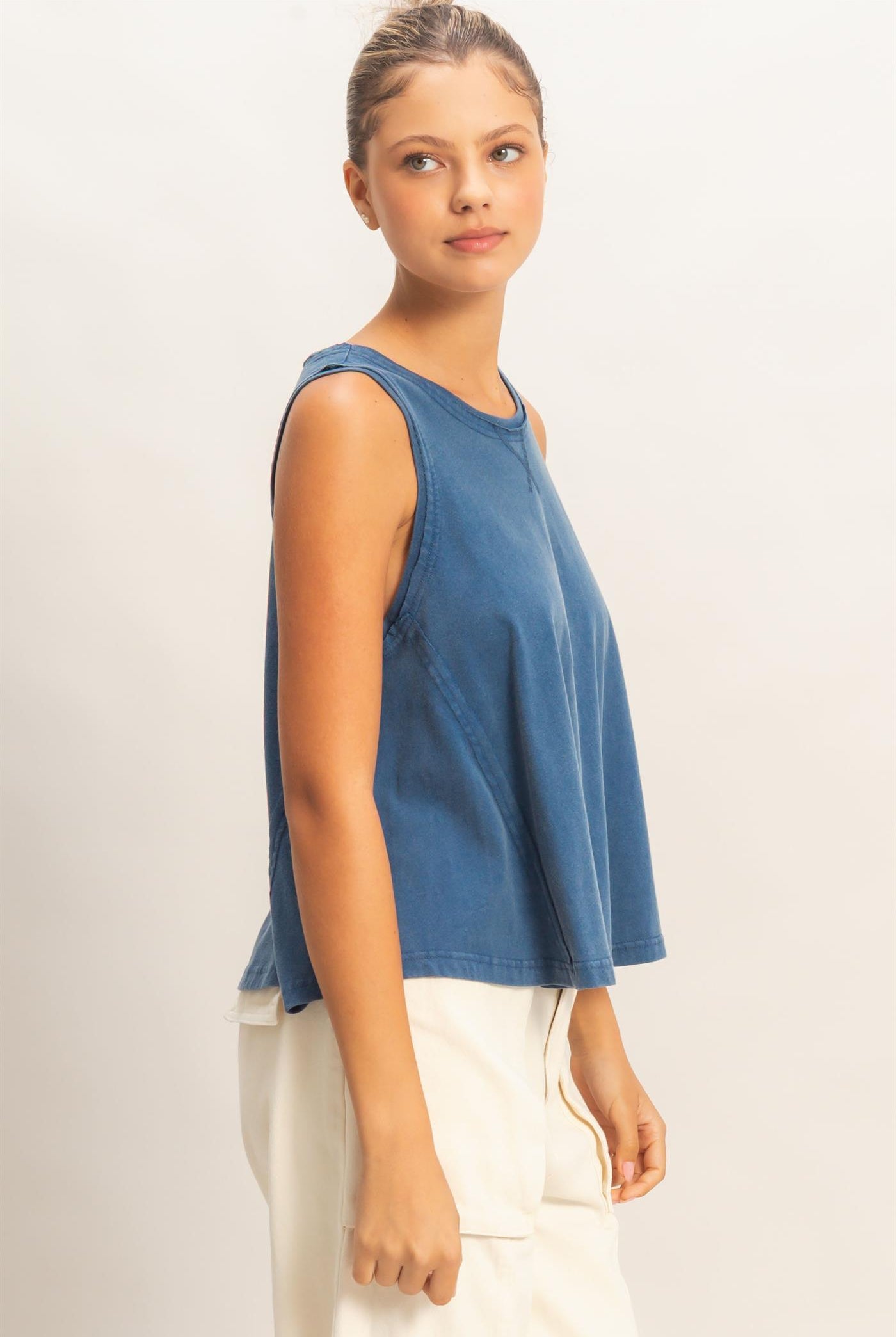 Wholesale Raw Edge Details Sleeveless Washed Top Clothing Tops DZ26E278 NAVY DOUBLE ZERO