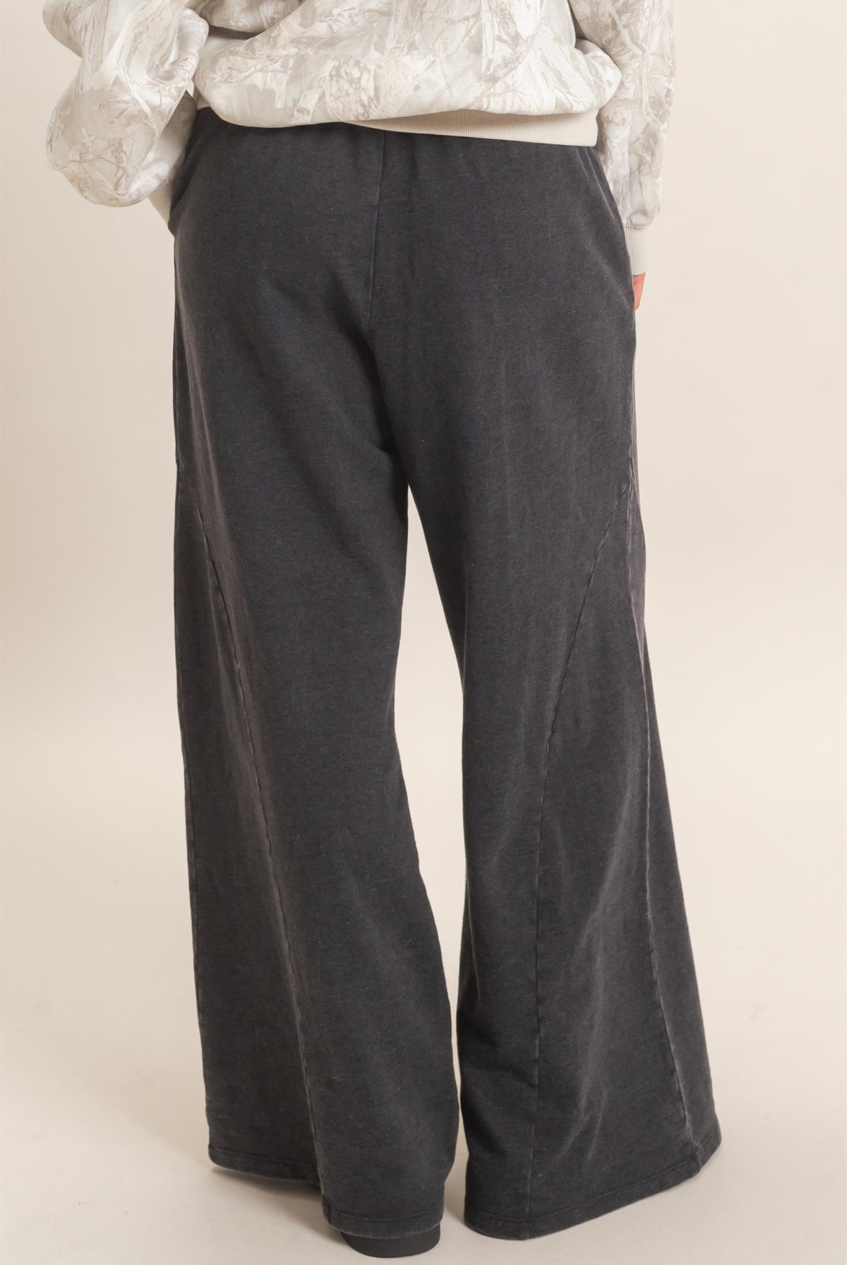 Wholesale Mineral Washed Wide Leg Pants Pants DZ26F082 BLACK DOUBLE ZERO