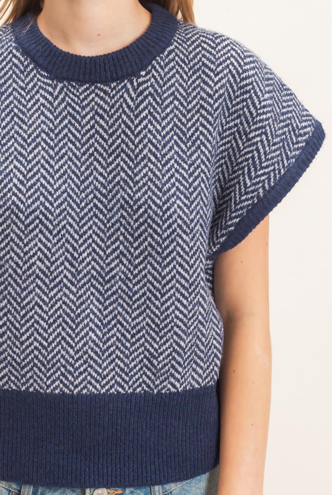 Wholesale Chevron Knit Cap Sleeve Sweater Sweaters HF26E542 NAVY HYFVE