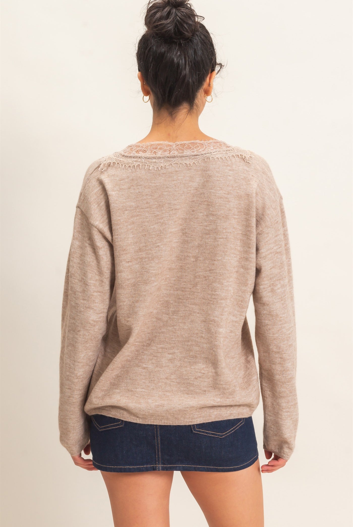 Wholesale Lace Trim V-Neck Sweater Sweaters DZ26E327 TAUPE DOUBLE ZERO
