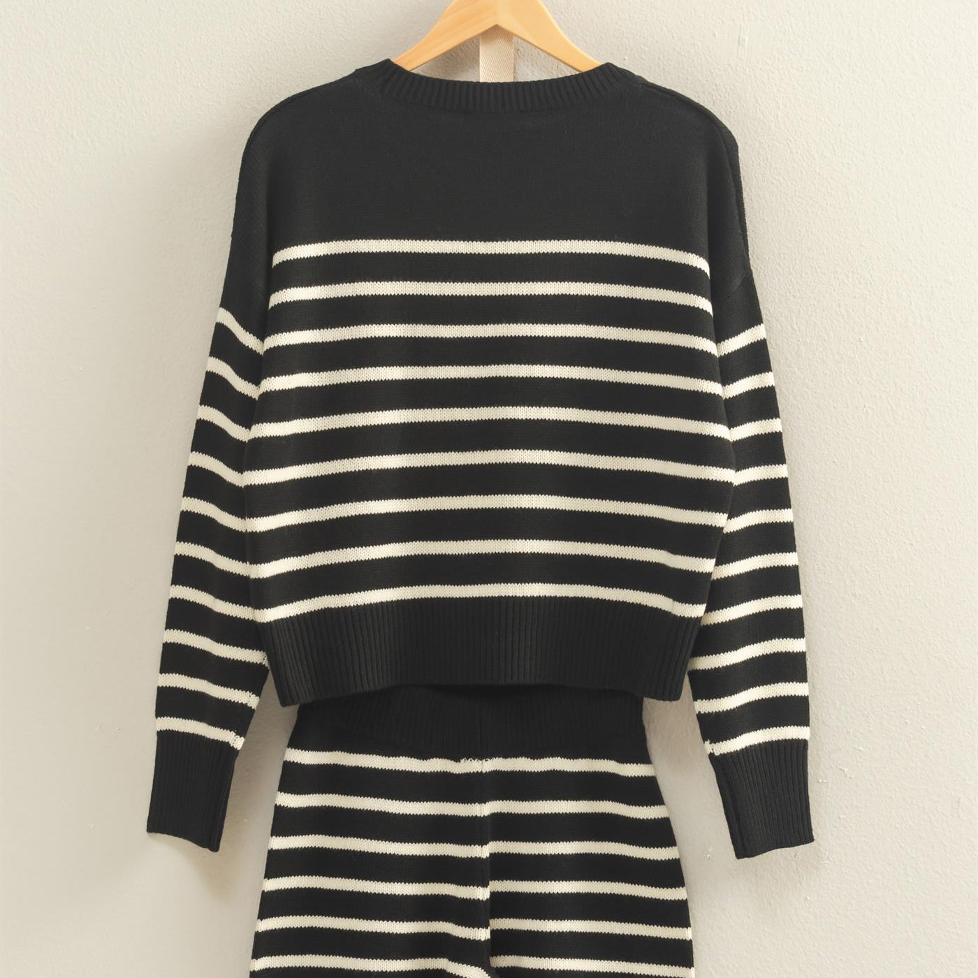 Wholesale Striped Knit Sweater And Shorts Set Clothing DZ25E141-SET BLACK/CREAM DOUBLE ZERO