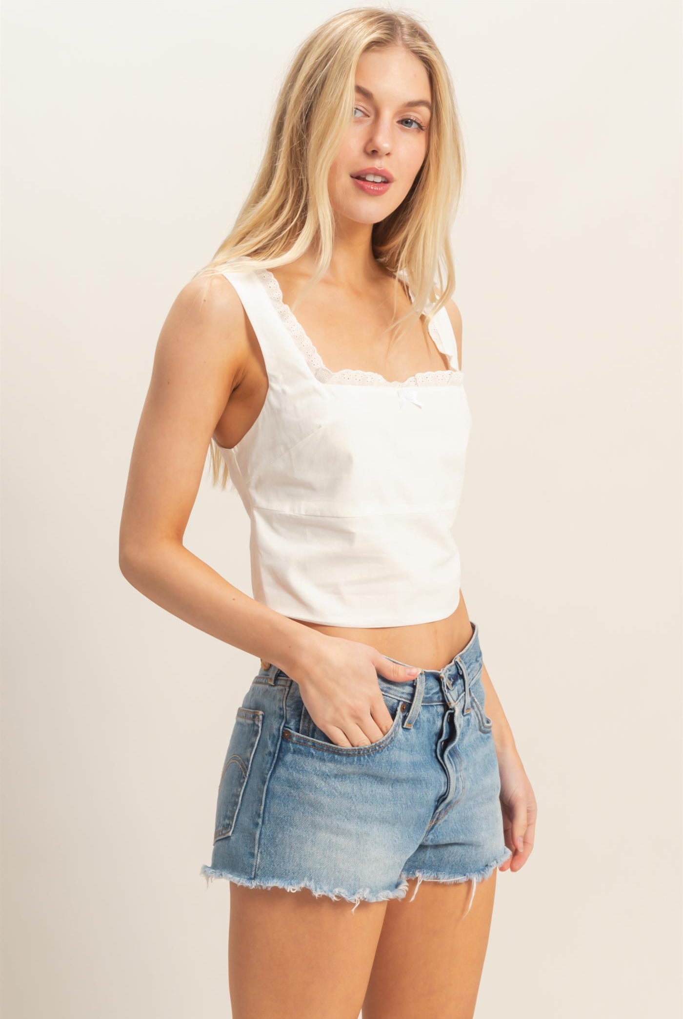 Wholesale Lace Square Neck Tank Clothing Tops HF26A008 WHITE HYFVE