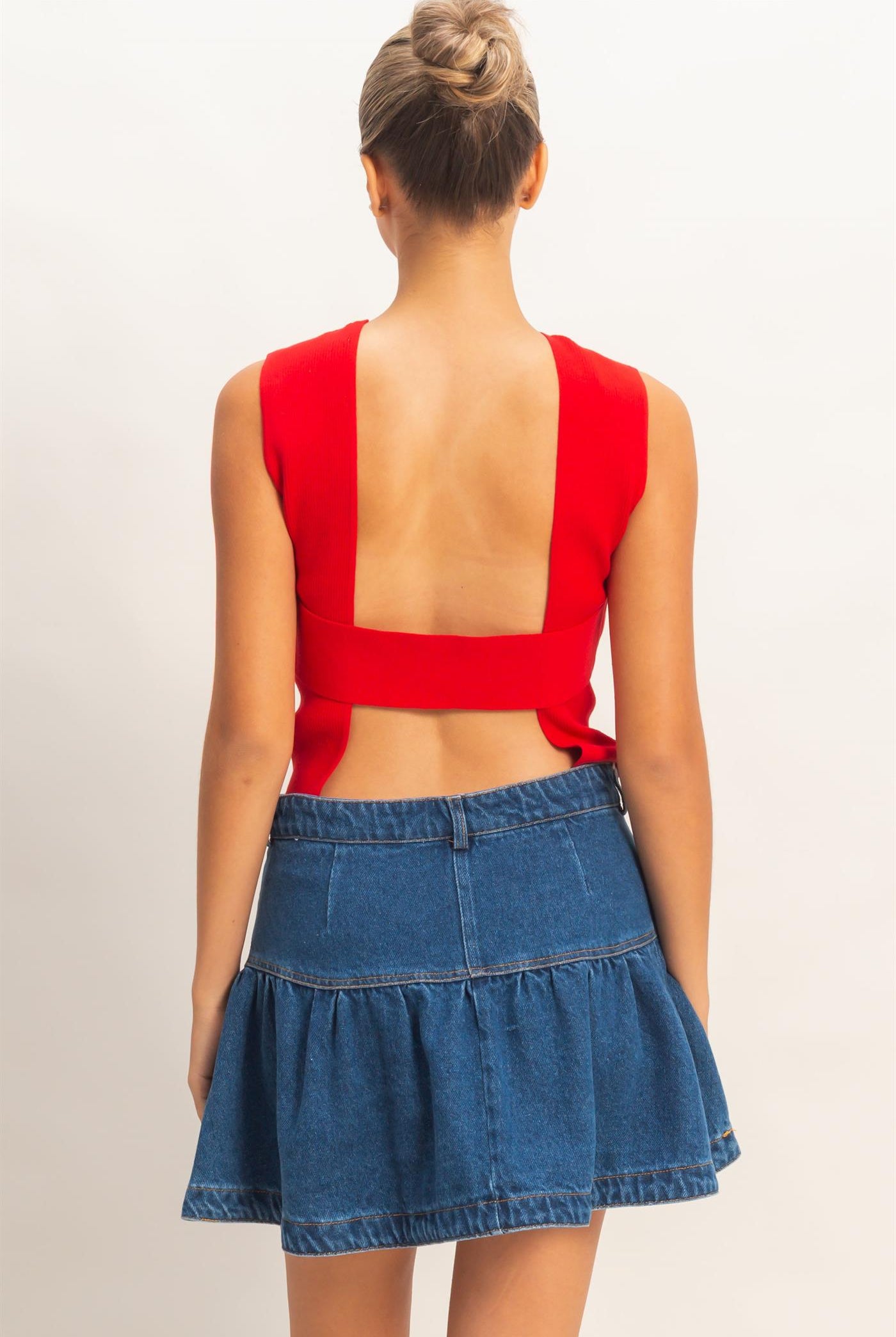 Wholesale Ribbed Crew Neck Sleeveless Open Back Top Clothing Tops DZ26C692 RED DOUBLE ZERO