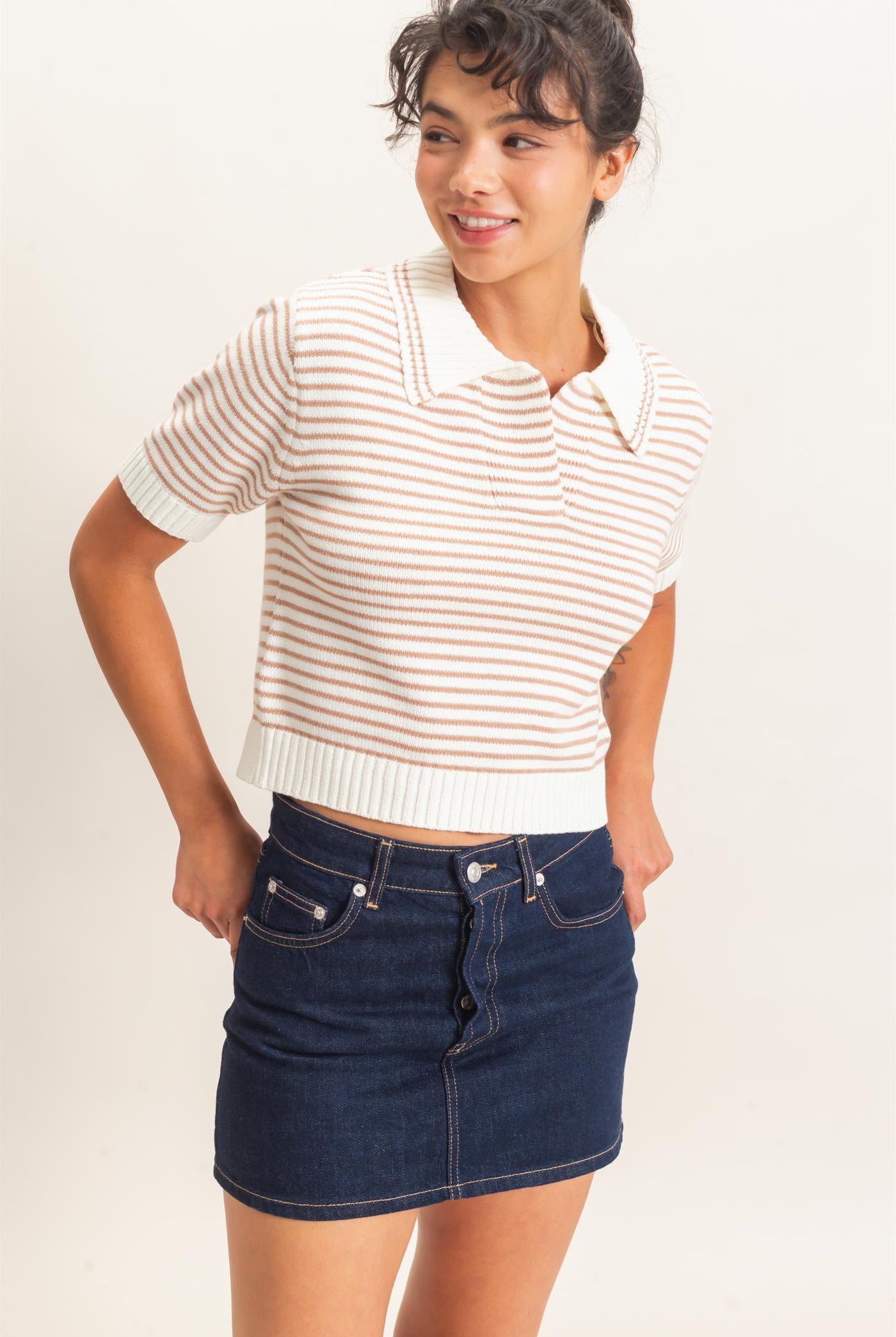Wholesale Striped Short Sleeve Collar Knit Top Clothing Tops DZ26E261 DARK TAUPE DOUBLE ZERO
