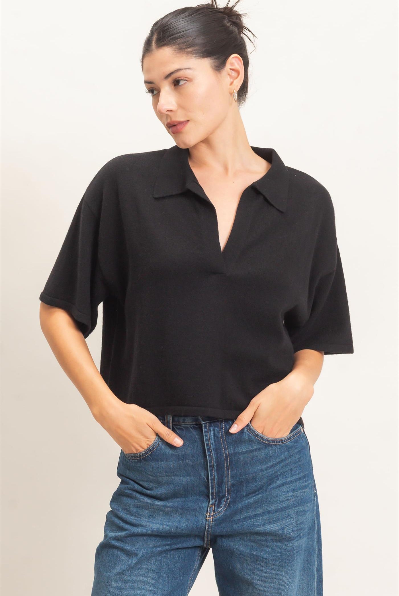 Wholesale Collared V-Neck Sweater Sweaters HF26E038 BLACK HYFVE