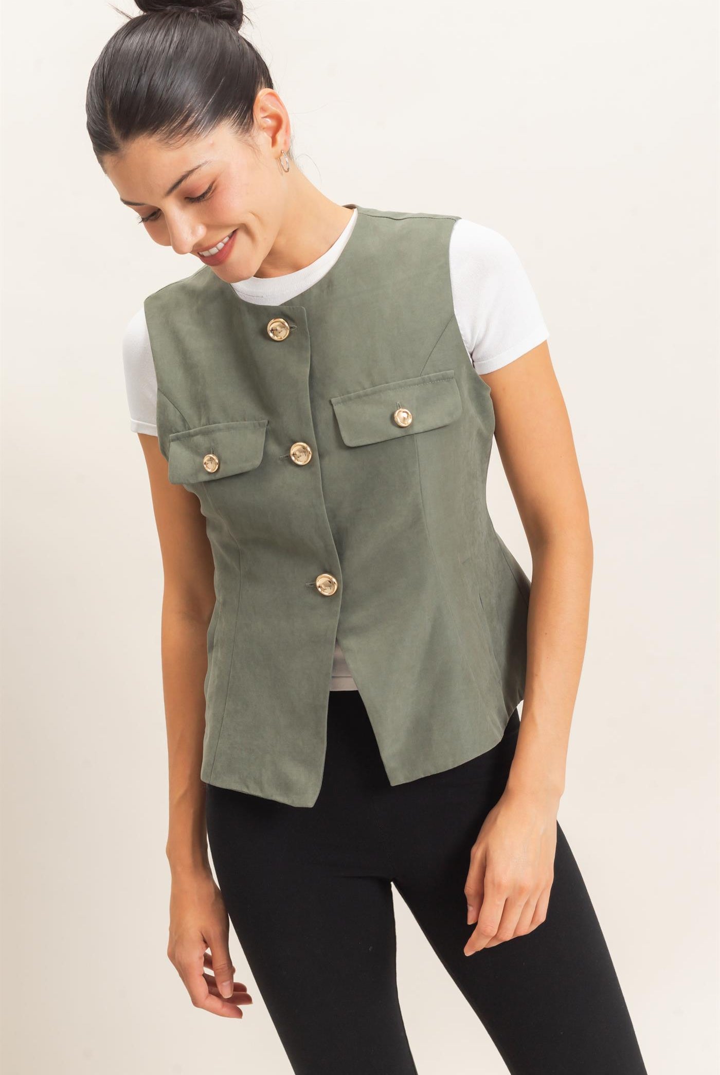 Wholesale Buttoned Sleeveless Utility Vest Vests HF26E929 FOREST GREEN HYFVE