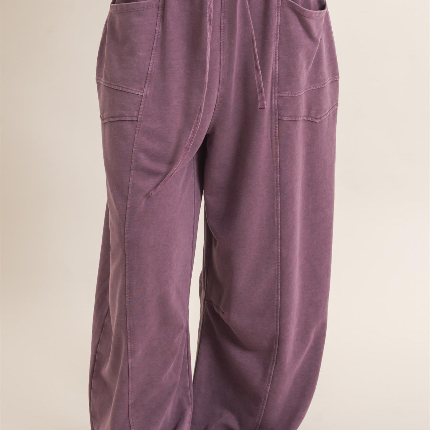 Wholesale Mineral Washed Barrel Sweatpants Pants DZ26F246 DARK CHERRY DOUBLE ZERO
