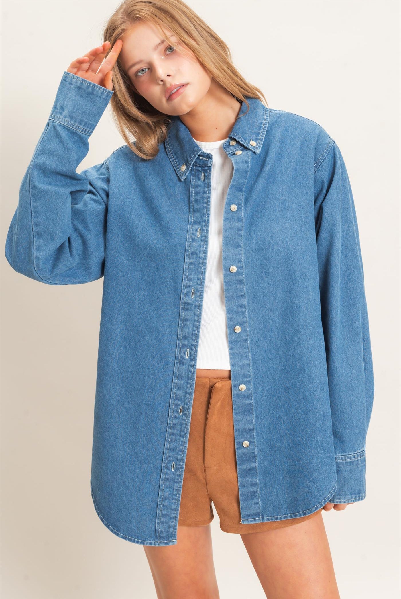 Wholesale Button-Up Denim Shirt Shirts HF26E420 LIGHT DENIM HYFVE