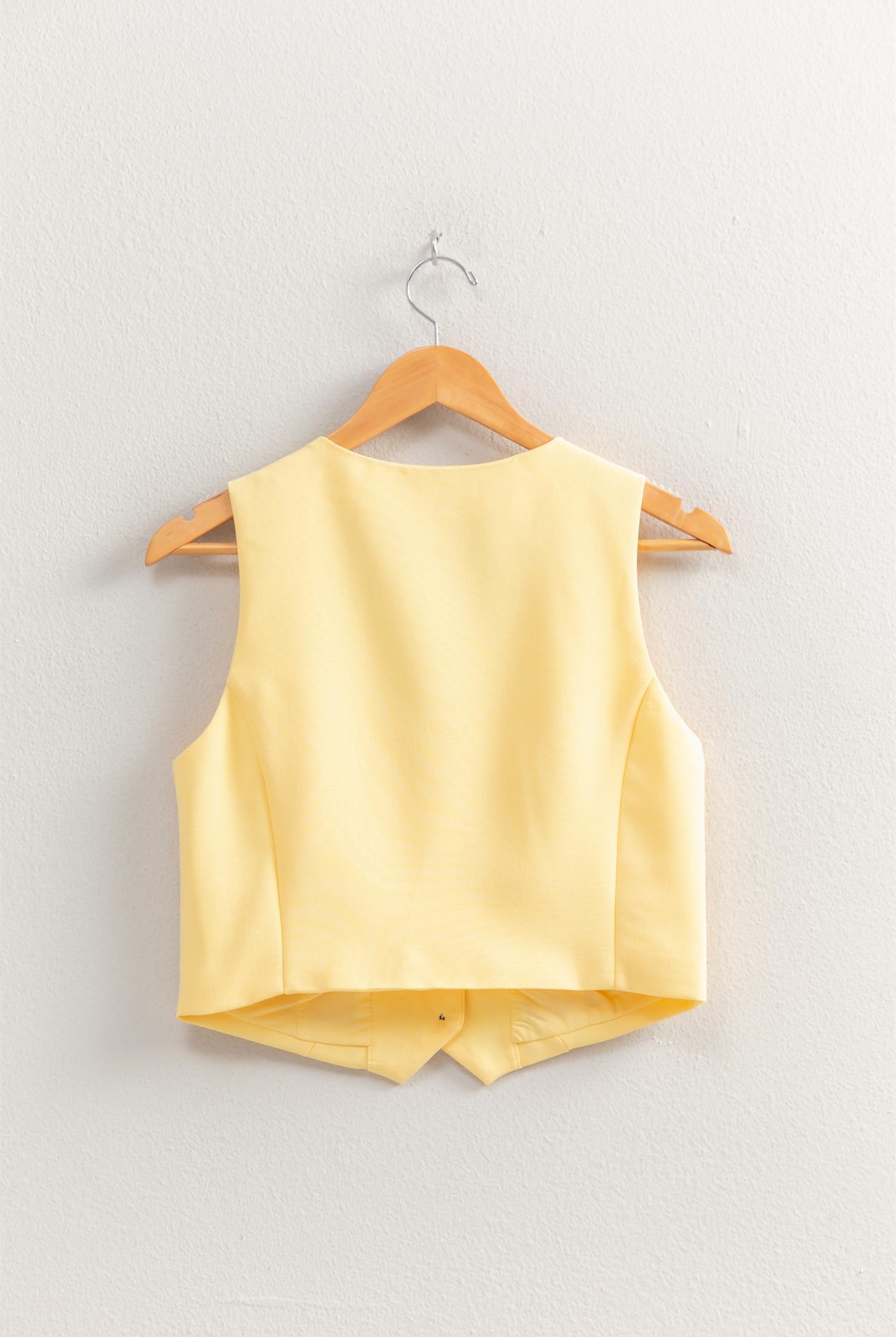 Wholesale Tailored Button-Down Vest Vests DZ25E126 CREAMY YELLOW DOUBLE ZERO