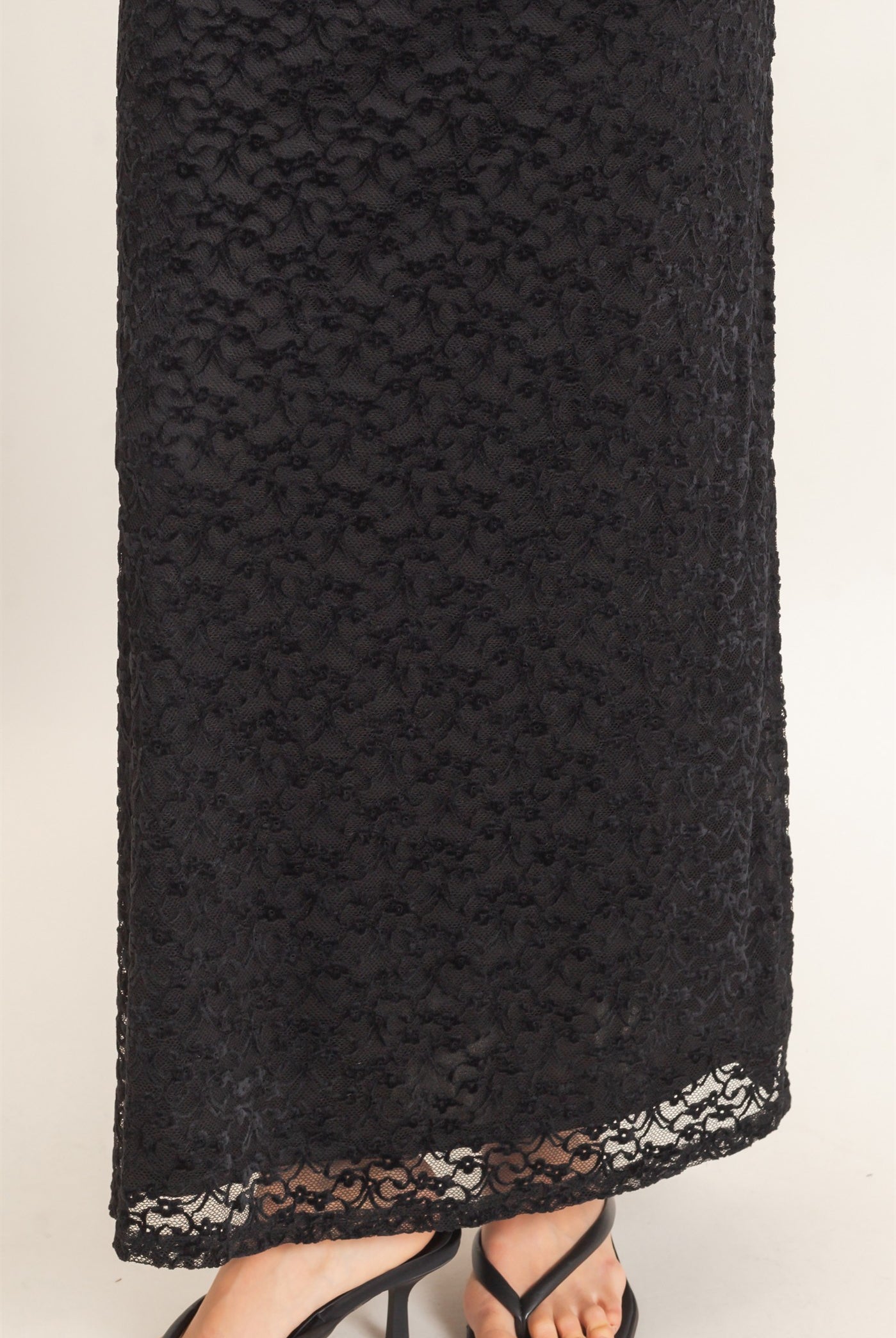 Wholesale Velvet Lace Maxi Skirt Skirts HF26E702 BLACK HYFVE