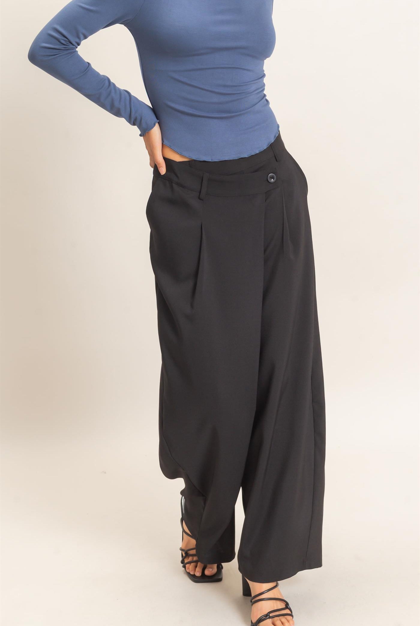 Wholesale Asymmetrical Overlap Pleated Pant Pants HF26C885 BLACK HYFVE
