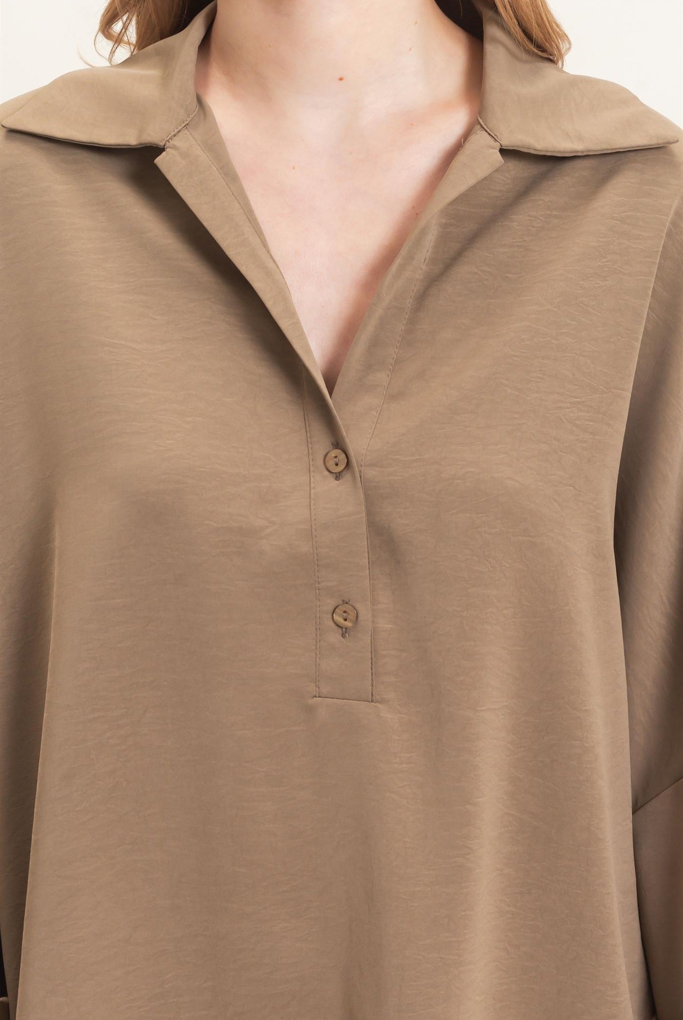 Wholesale Buttoned Collar Split Sleeve Top Clothing Tops HF26F071 OLIVE HYFVE