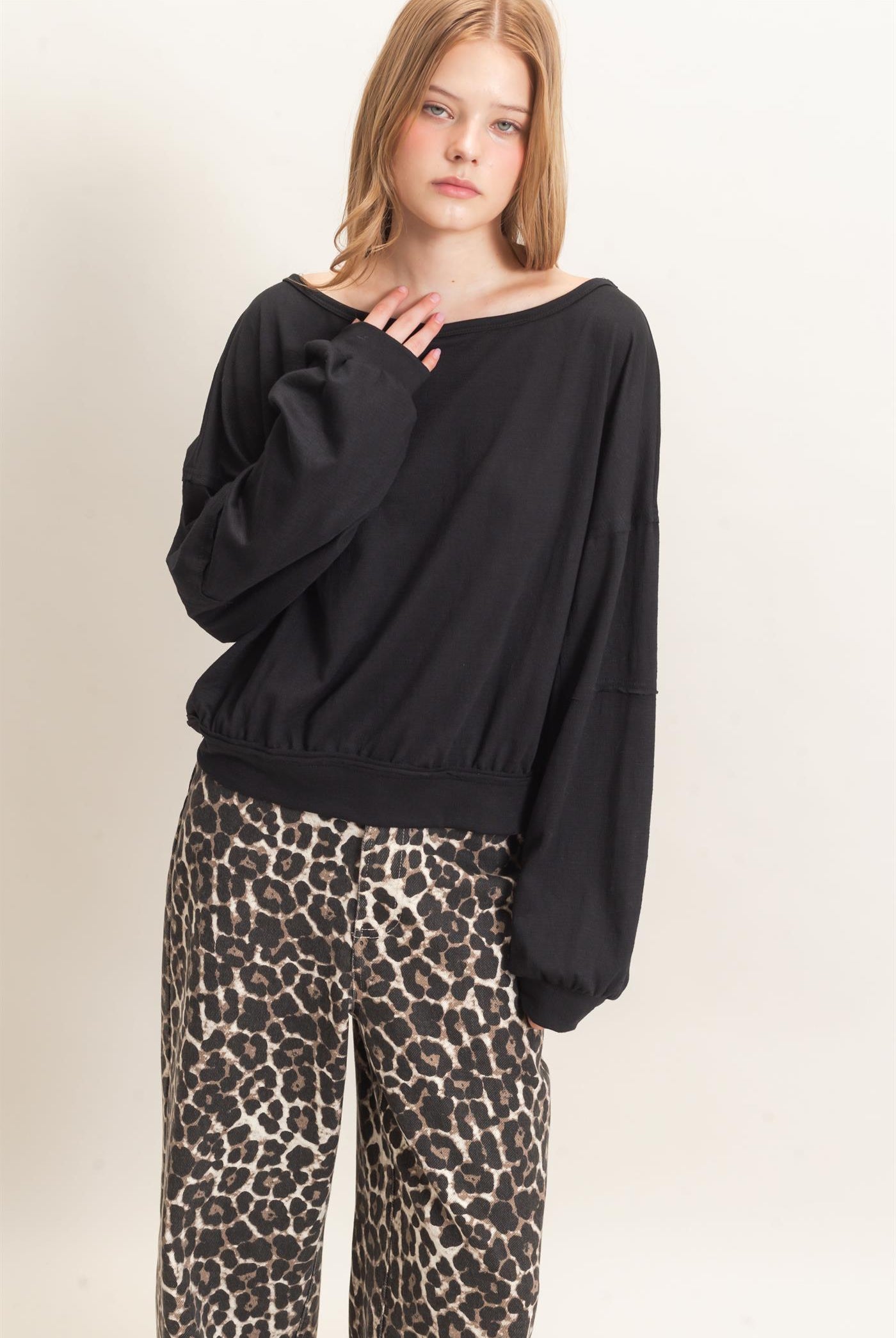 Wholesale Relaxed Boat Neck Long Sleeve Top Clothing Tops HF25F340 BLACK HYFVE