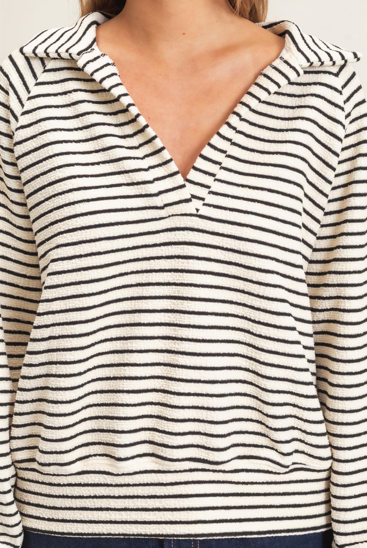 Wholesale Striped Collared Sweatshirt Sweatshirts HF26F095 CREAM HYFVE