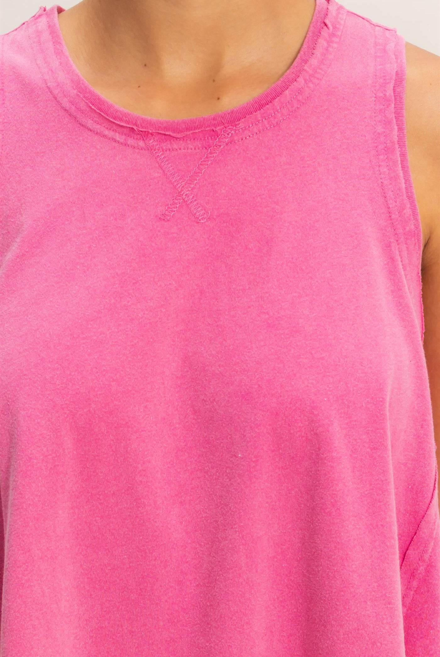 Wholesale Raw Edge Details Sleeveless Washed Top Clothing Tops DZ26E278 FUCHSIA DOUBLE ZERO