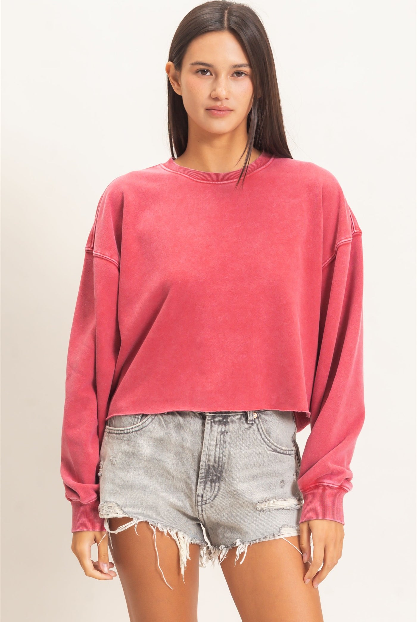 Wholesale Mineral Wash Raw Hem Cropped Sweatshirt Sweatshirts DZ26C968 DARK RED DOUBLE ZERO