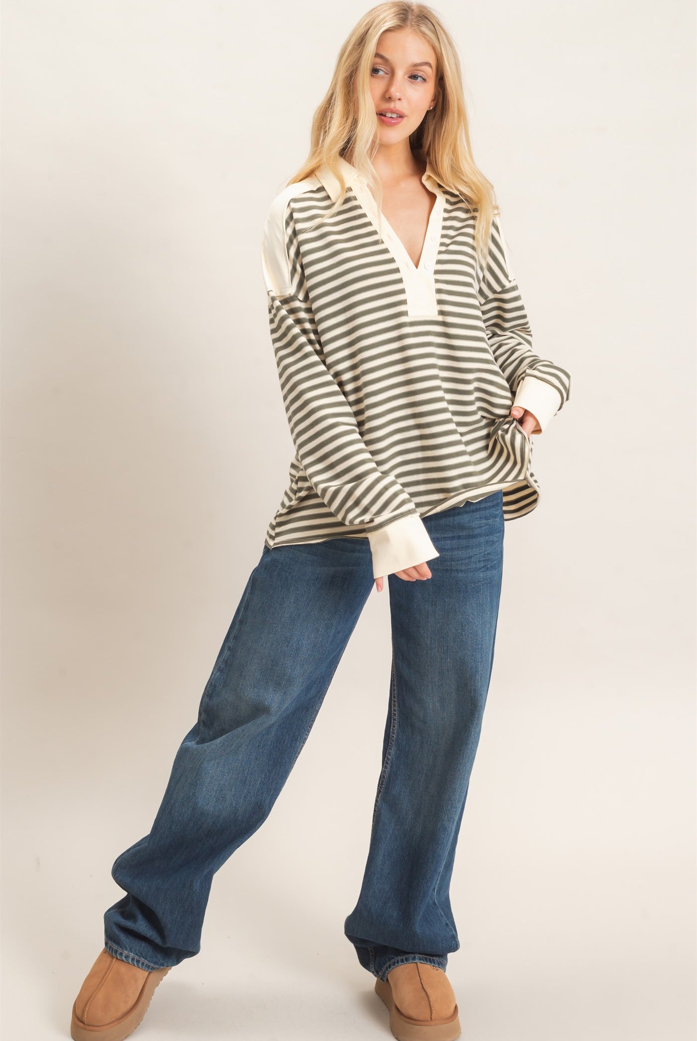 Wholesale Striped Henley Sweatshirt Clothing Tops HF26F089 OLIVE GRAY HYFVE