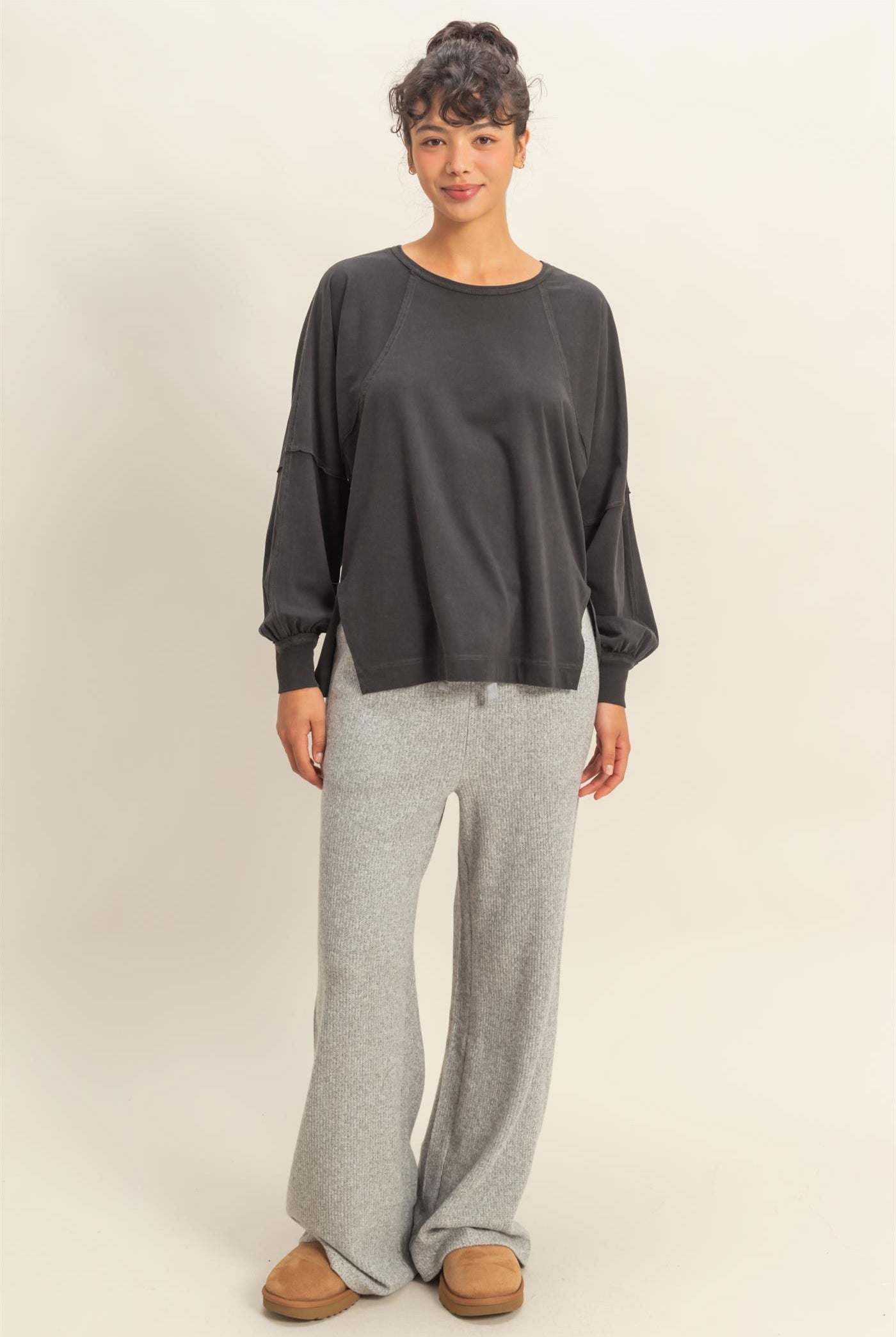 Wholesale Washed Oversized Long Sleeve Top With Slit Clothing Tops DZ25C921 BLACK HYFVE