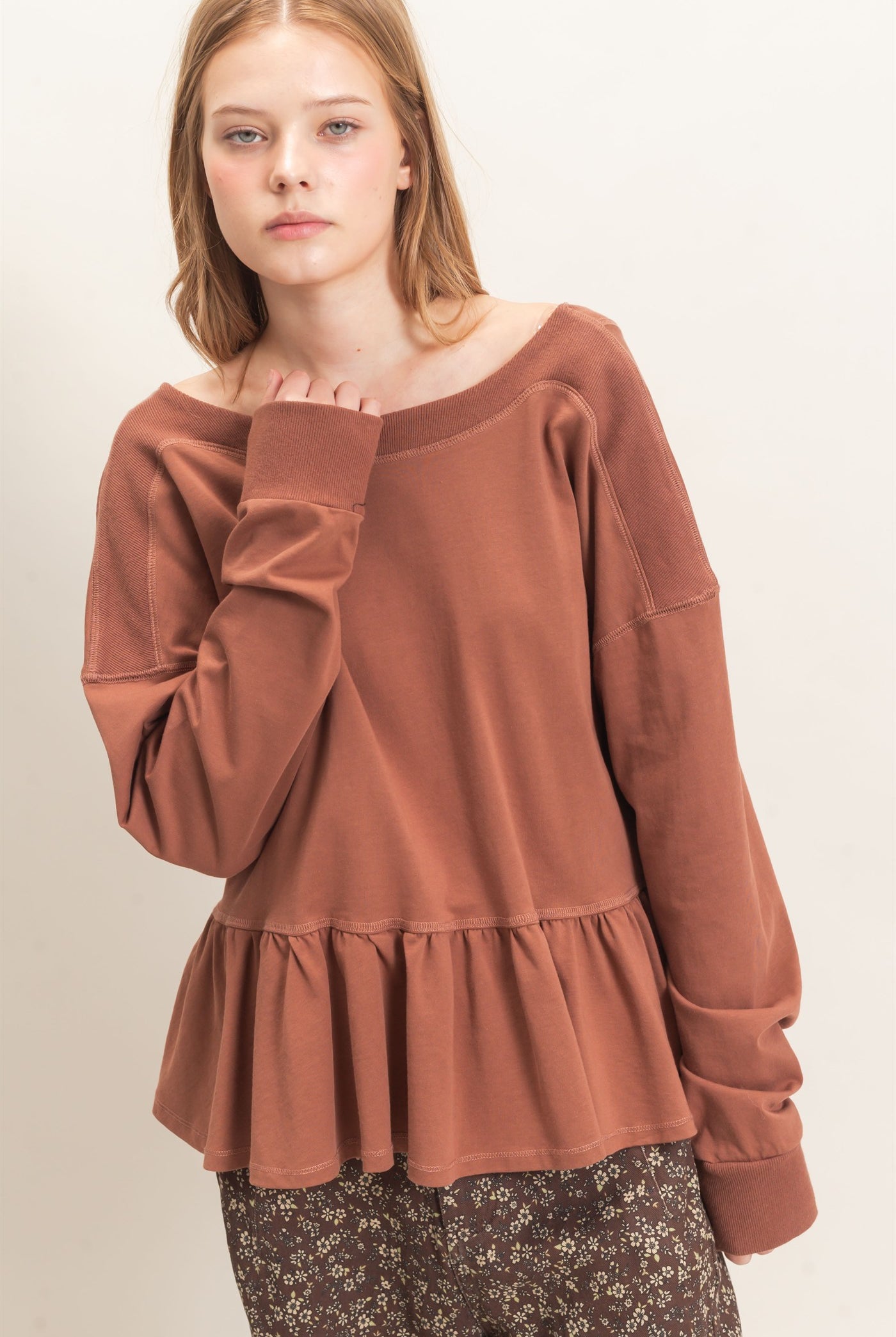 Wholesale Ruffled Hem Long Sleeve Top Clothing Tops HF26E065 SIENNA HYFVE