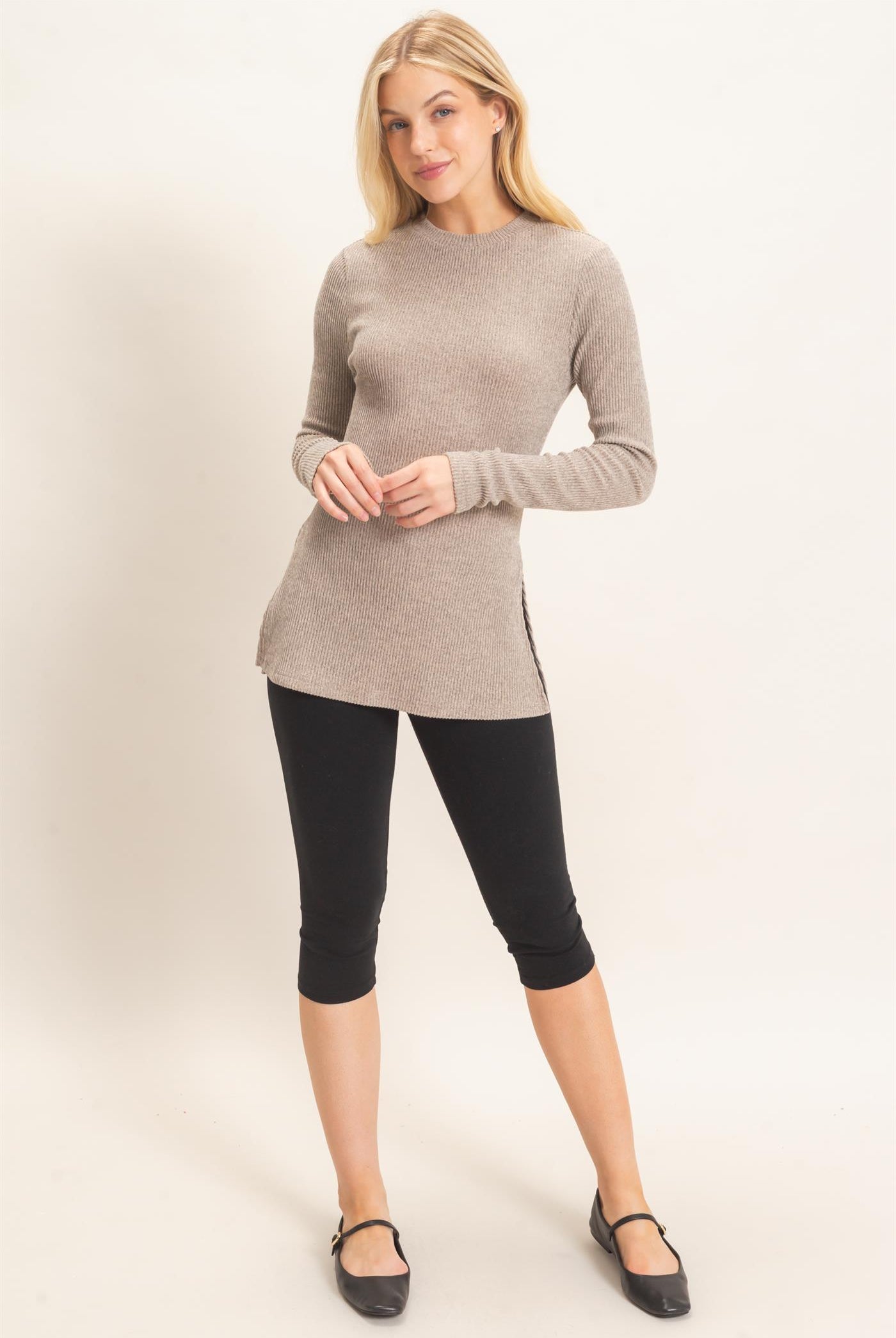 Wholesale Ribbed Crew Neck Sweater Clothing Tops HF26F034 BEIGE HYFVE
