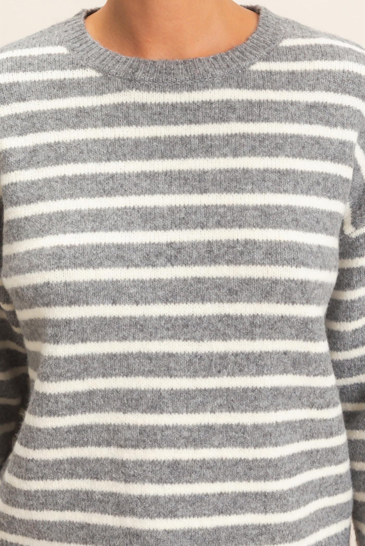 Wholesale Striped Crew Neck Sweater Sweaters DZ26C612 HEATHER GRAY DOUBLE ZERO