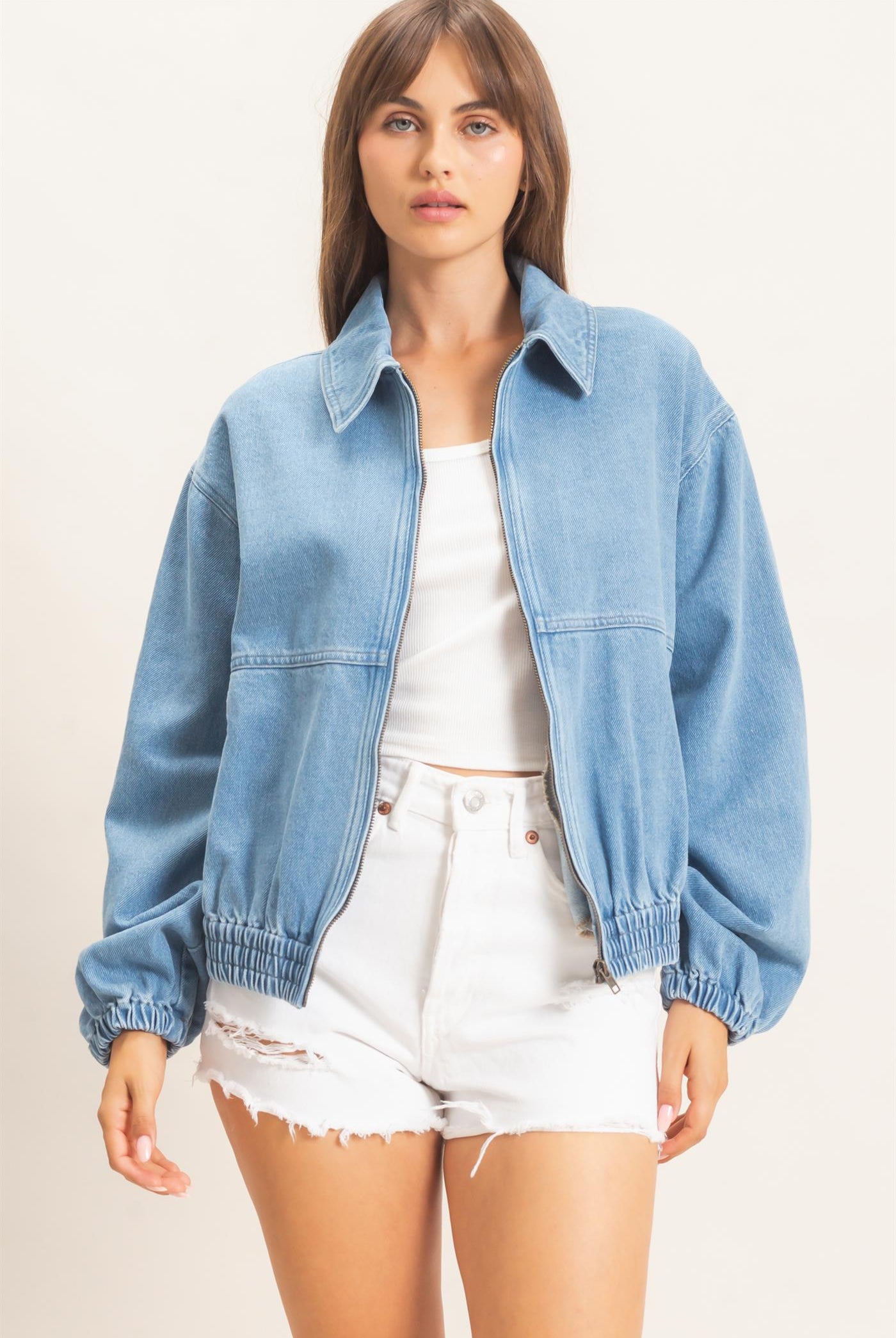 Wholesale Enzyme Wash Denim Jacket Coats & Jackets HF26C924 LIGHT DENIM HYFVE