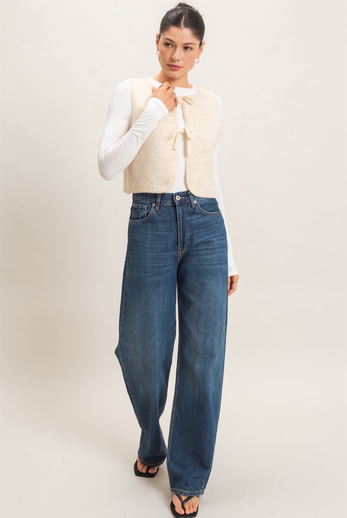 Wholesale Sweater Vest With Front Ties Sweaters HF26E140 OATMEAL HYFVE