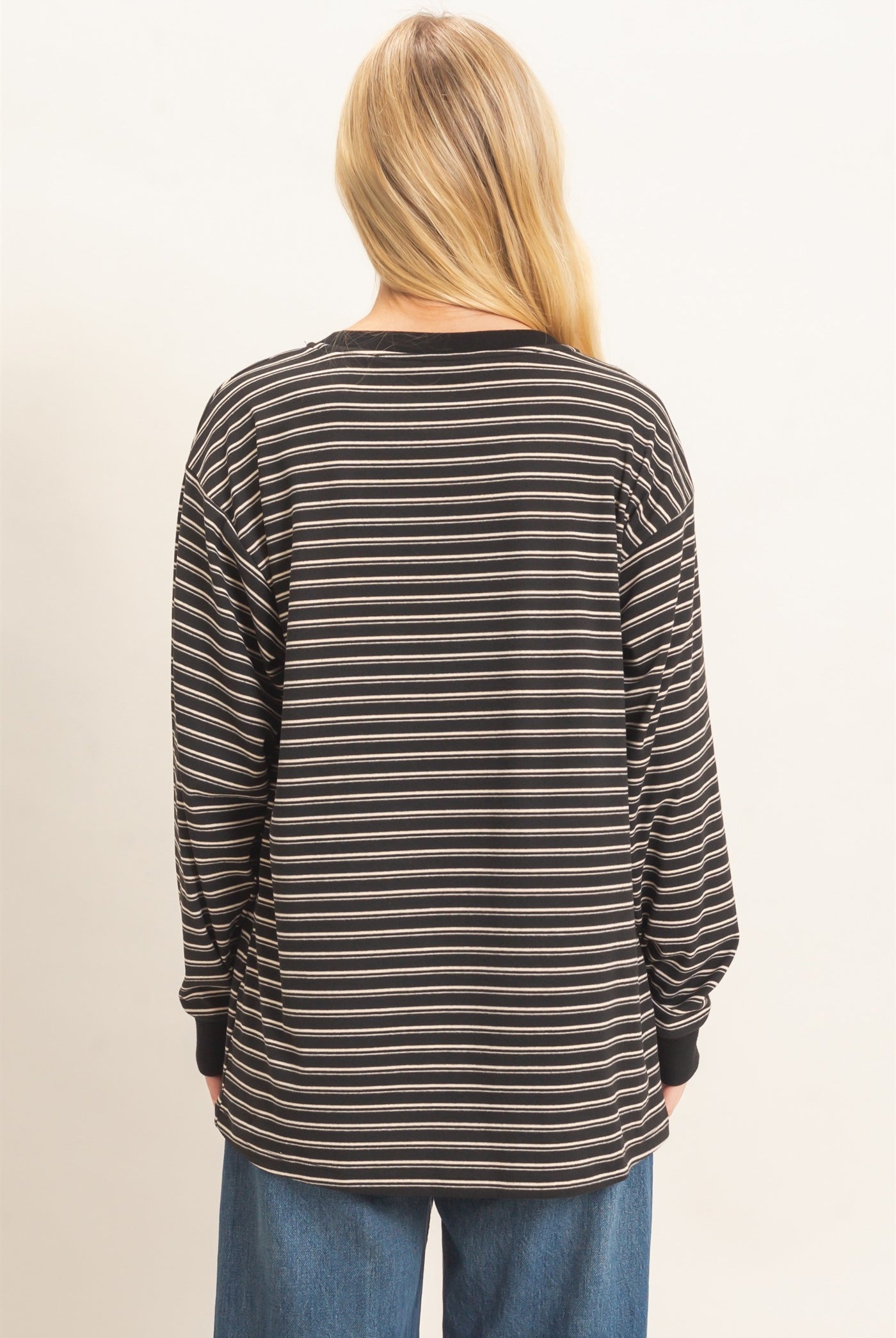 Wholesale Striped Long Sleeve Crew Neck Top Clothing Tops HF26C676 BLACK HYFVE