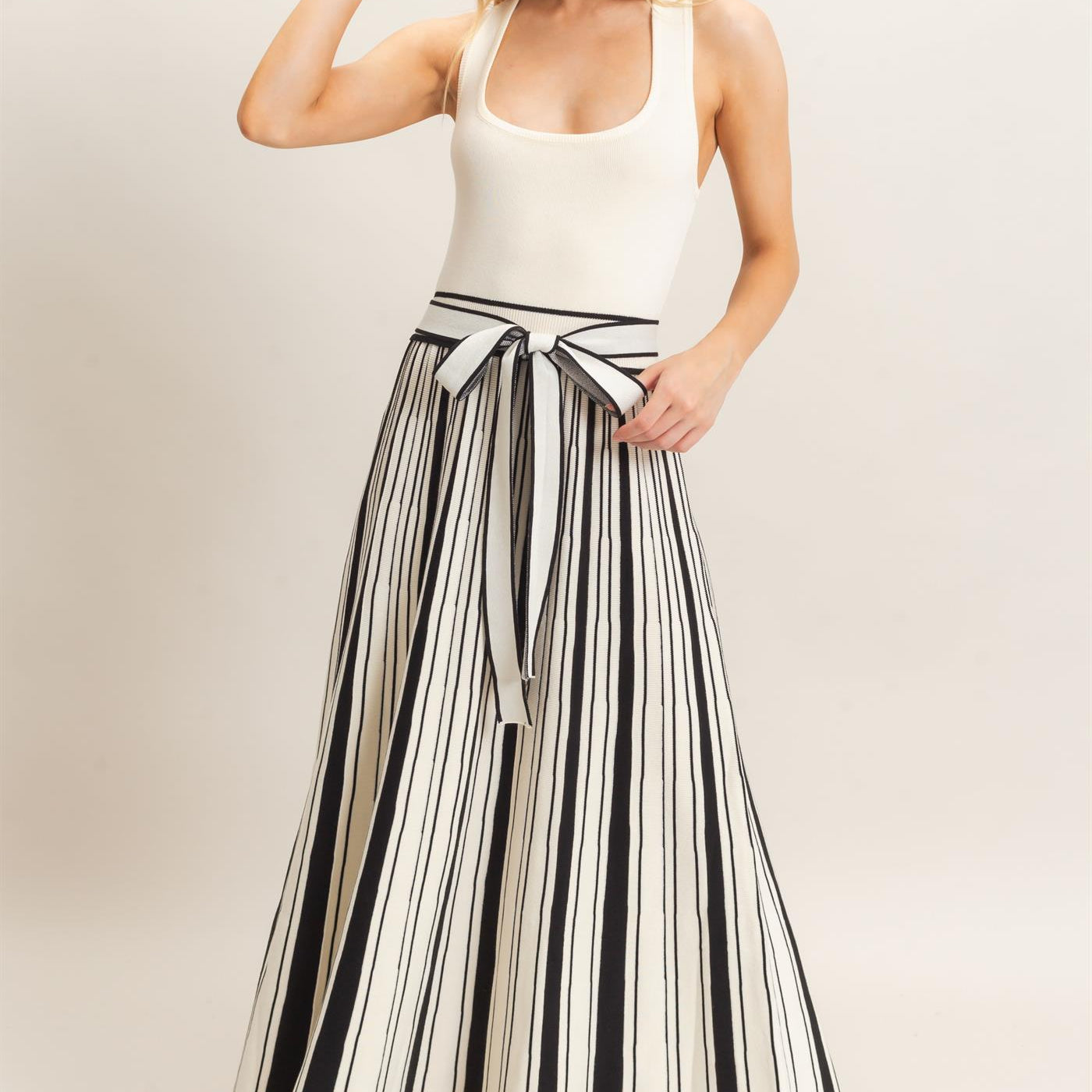 Wholesale Sleeveless Scoop Neck Dress Dresses HF26C571 CREAM HYFVE