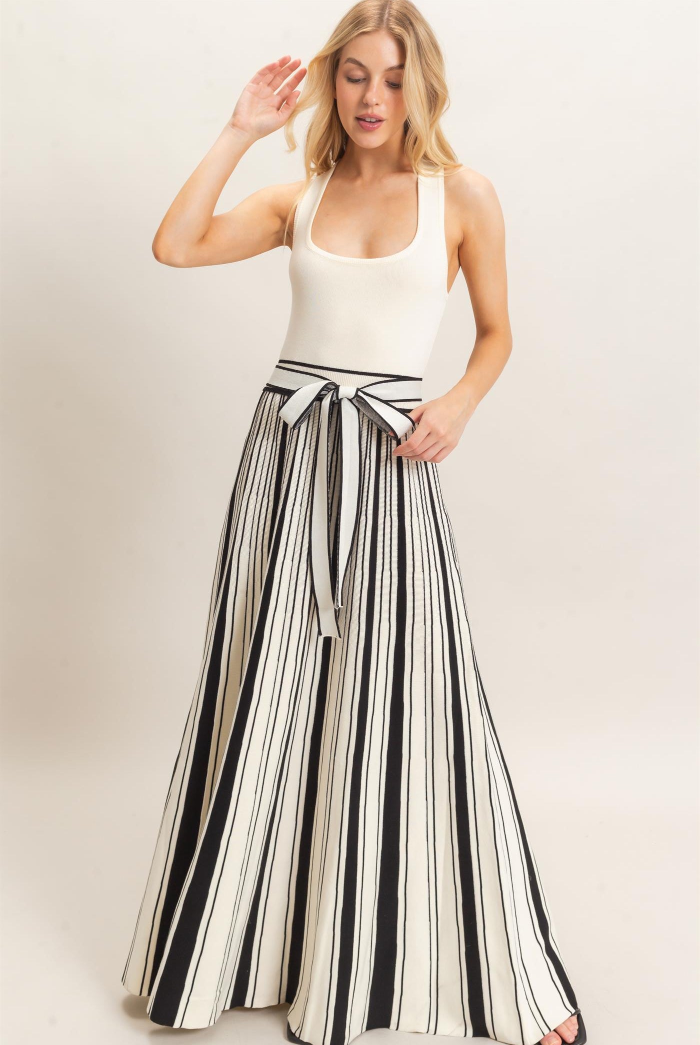Wholesale Sleeveless Scoop Neck Dress Dresses HF26C571 CREAM HYFVE