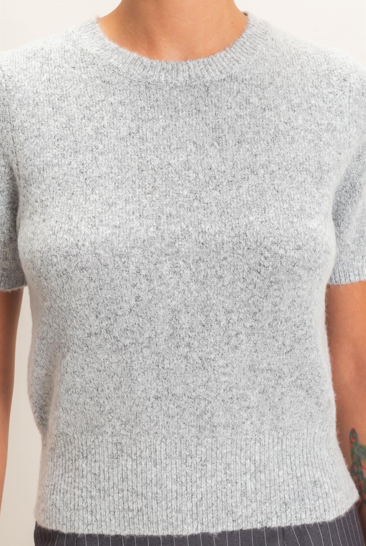Wholesale Crew Neck Short Sleeve Knit Top Clothing Tops DZ26E944 HEATHER GRAY DOUBLE ZERO