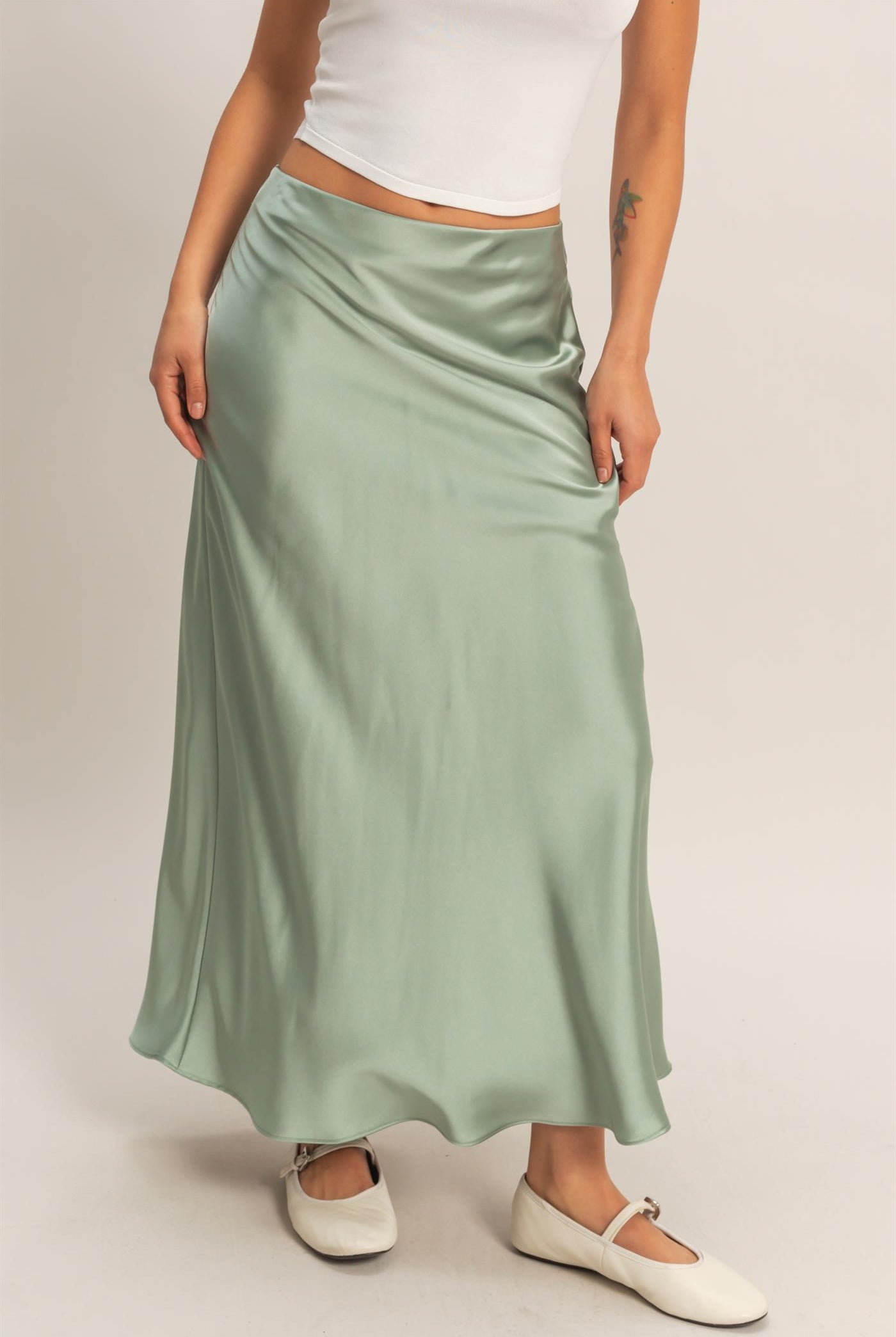 Wholesale Satin Maxi Skirt Skirts DZ26E274 SAGE GREEN DOUBLE ZERO
