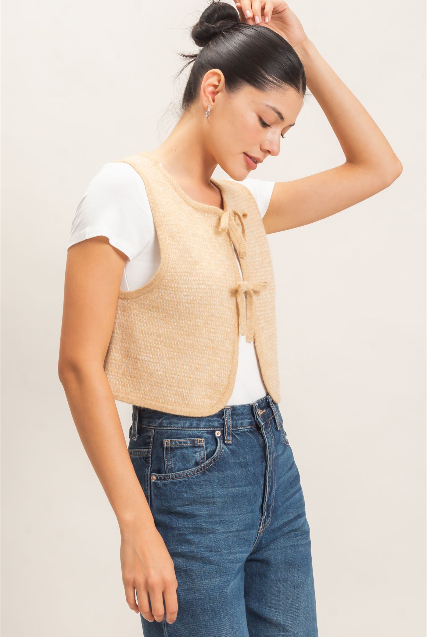 Wholesale Sweater Vest With Front Ties Sweaters HF26E140 TAUPE HYFVE