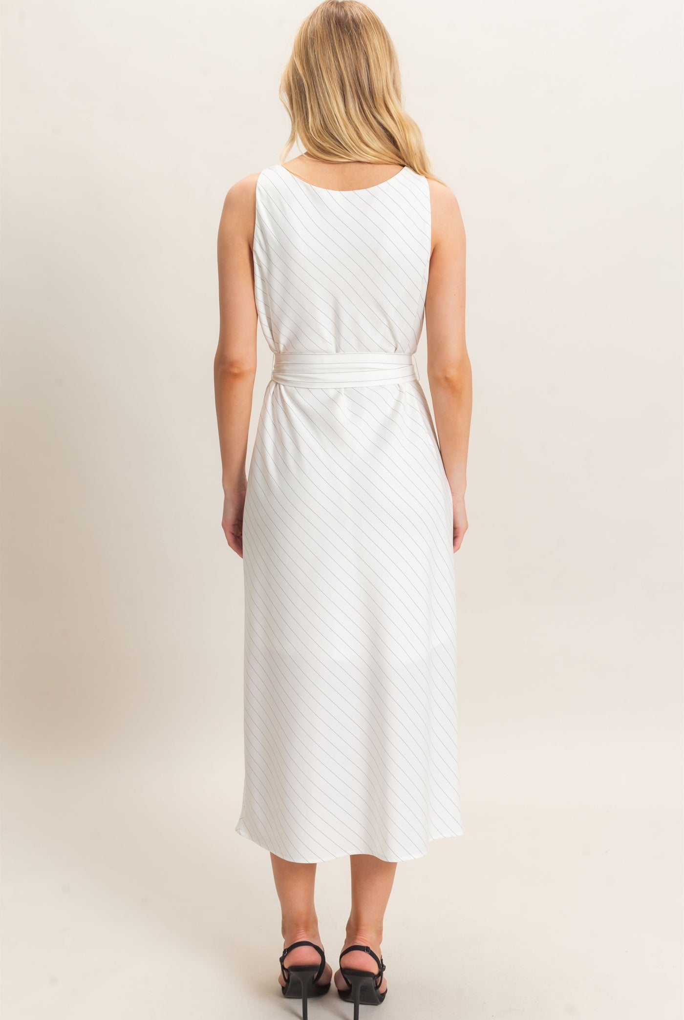 Wholesale Cowl Neck Sleeveless Belted Dress Dresses HF25E739 WHITE HYFVE