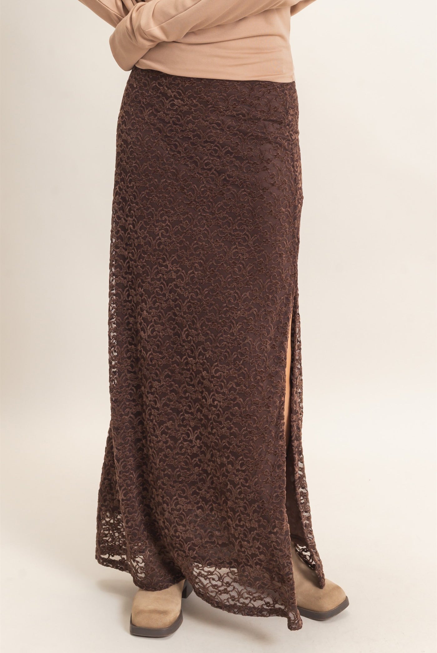 Wholesale Velvet Lace Maxi Skirt Skirts HF26E702 CHOCOLATE HYFVE