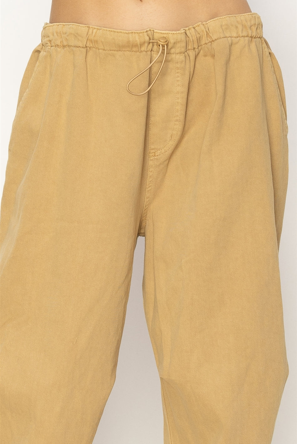 Wholesale Mid Rise Parachute Pants Pants DZ24A518 SAND DOUBLE ZERO