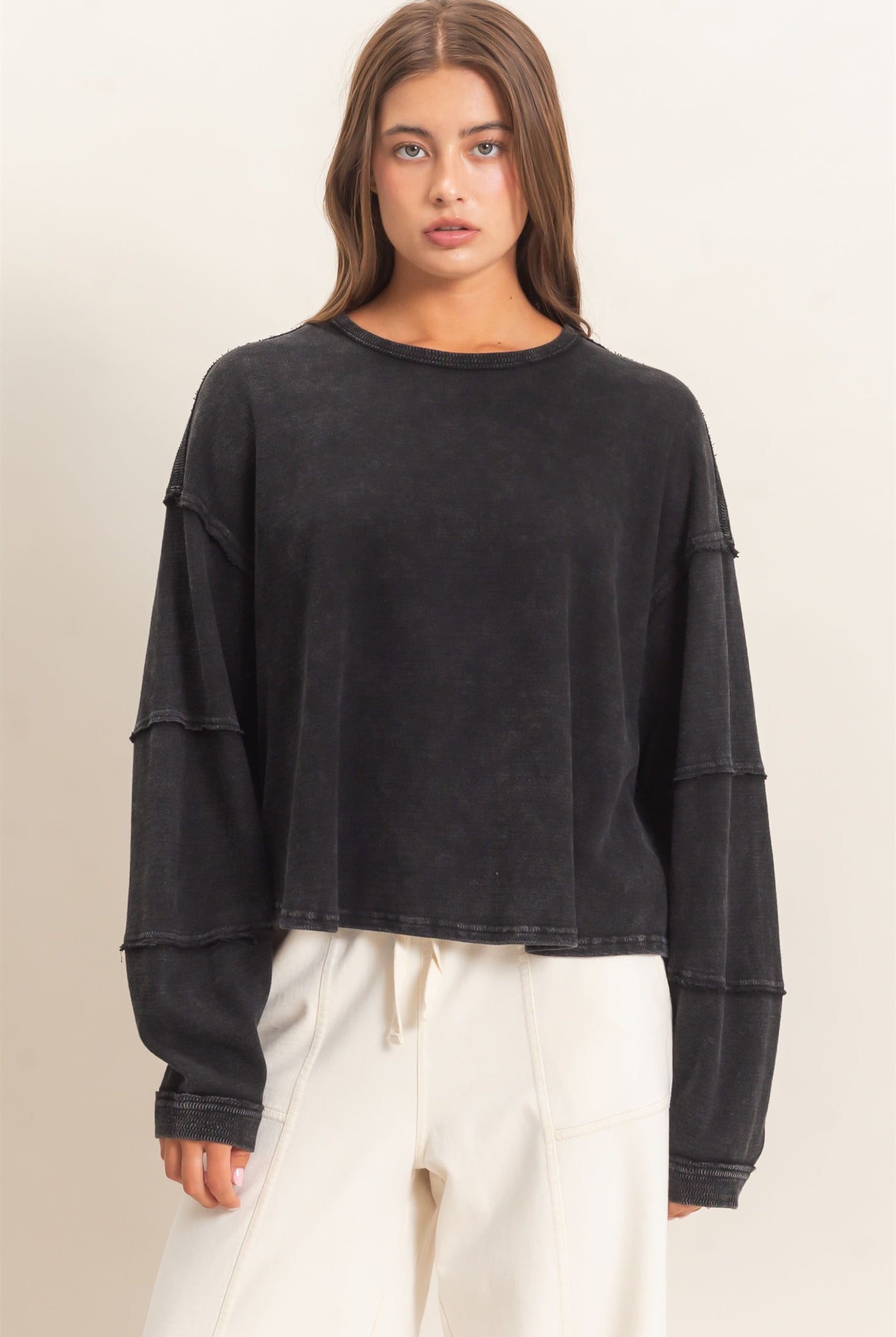 Wholesale Mineral Wash Overzised Raw Edge Crew Neck Top Clothing Tops DZ26E449 BLACK DOUBLE ZERO