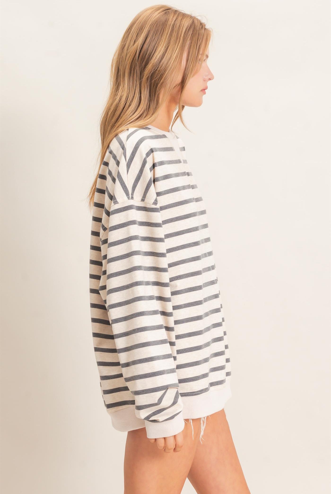 Wholesale Striped Long Sleeve Pullover Sweatshirts HF26F077 GRAY/ECRU HYFVE